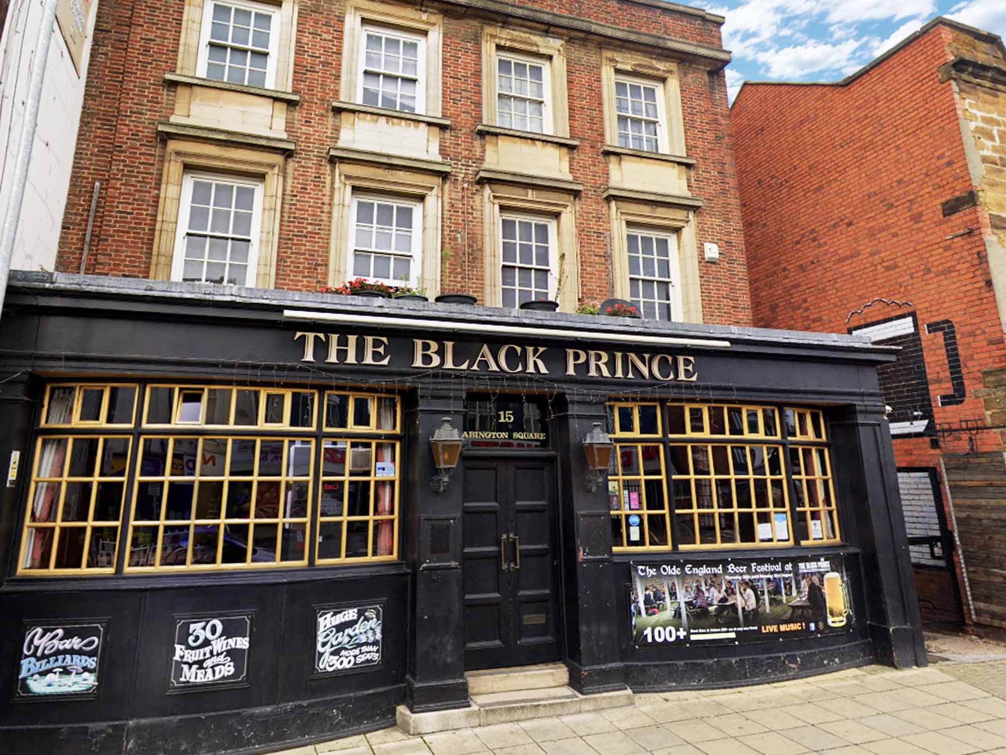 Hen Party Bar Crawl - Abington Street Northampton Hen Party Bar Crawl - Abington Street Northampton