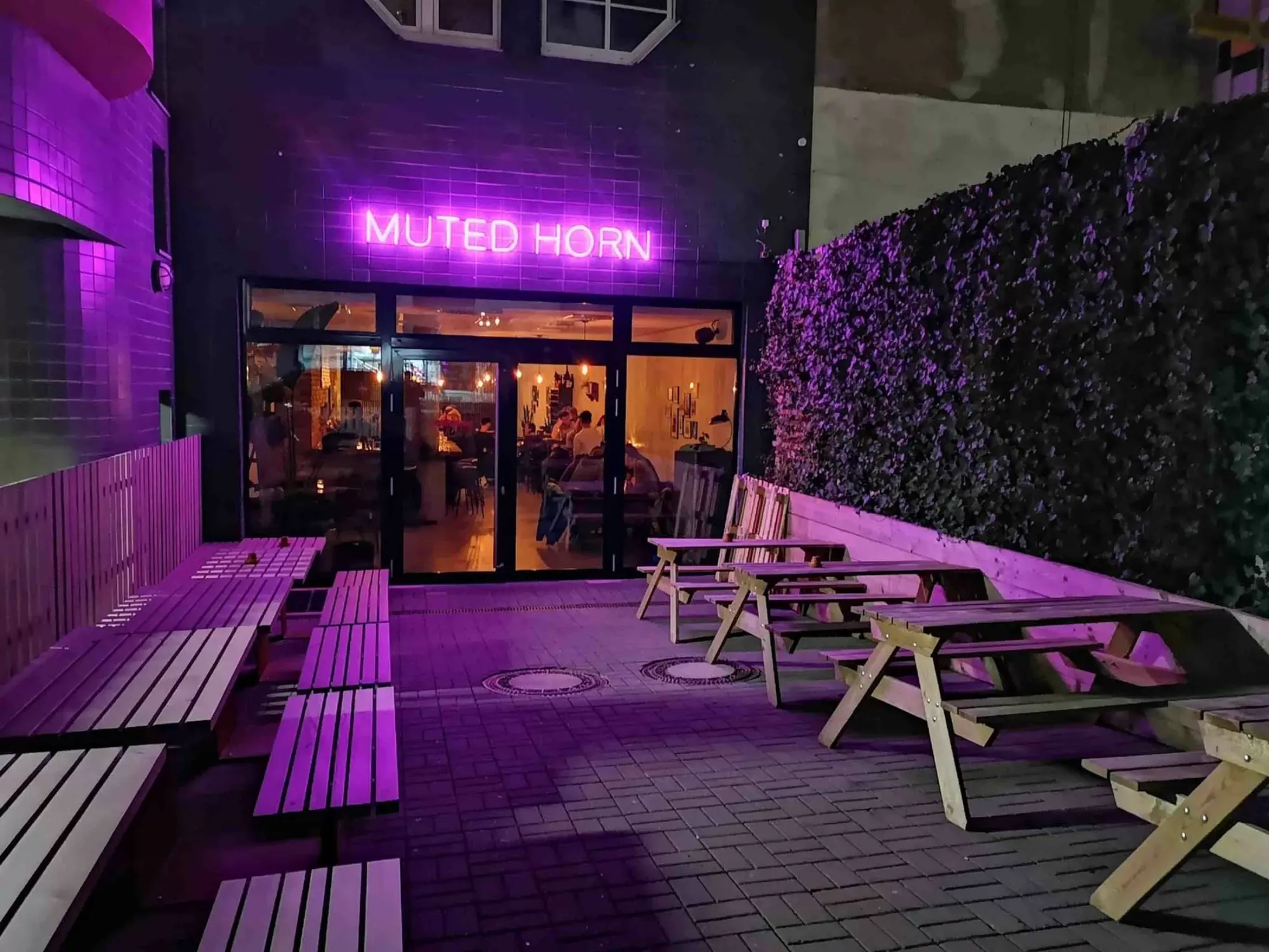 Best Bars in Berlin - Muted Horn