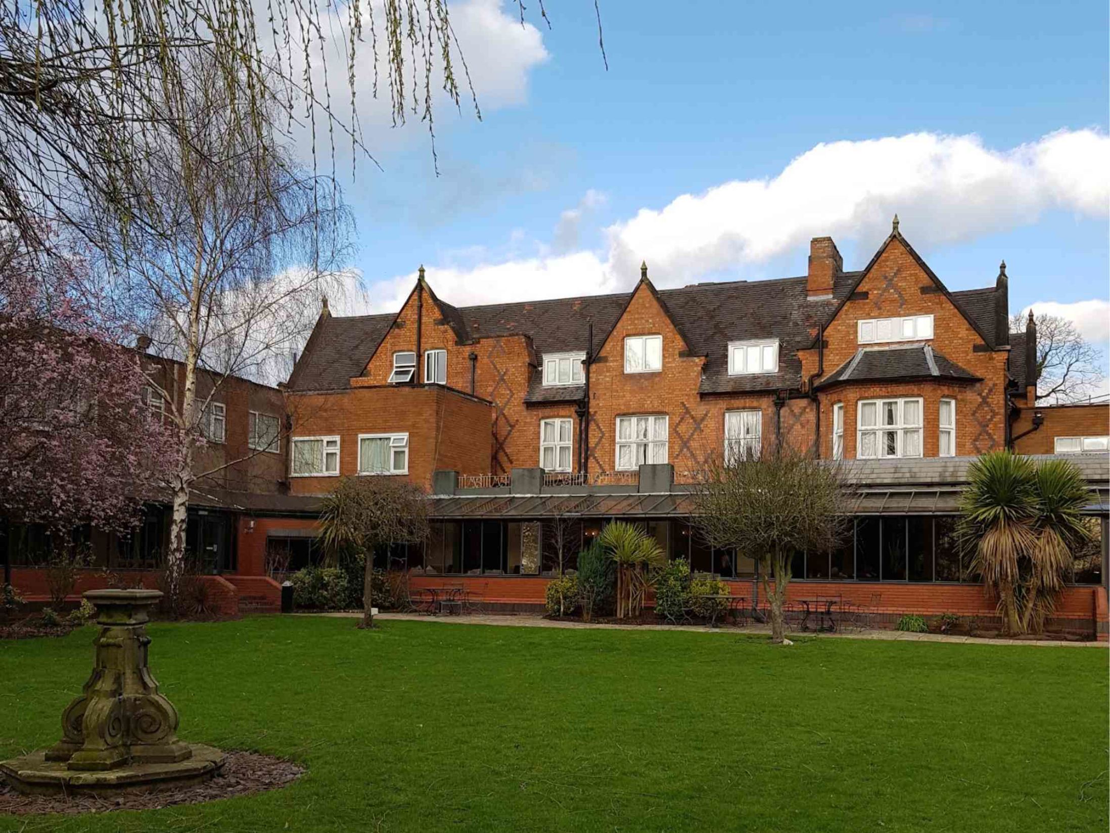 12 Large Christmas Party Venues in Cheshire - Brook Mollington Banastre Hotel