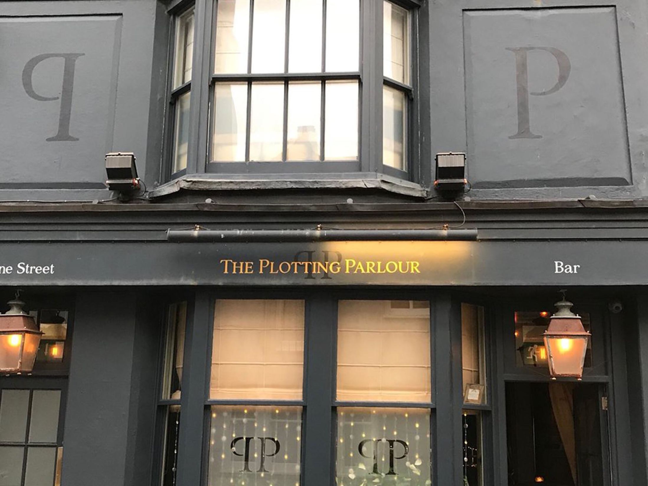 Best Bars in Brighton - The Plotting Parlour