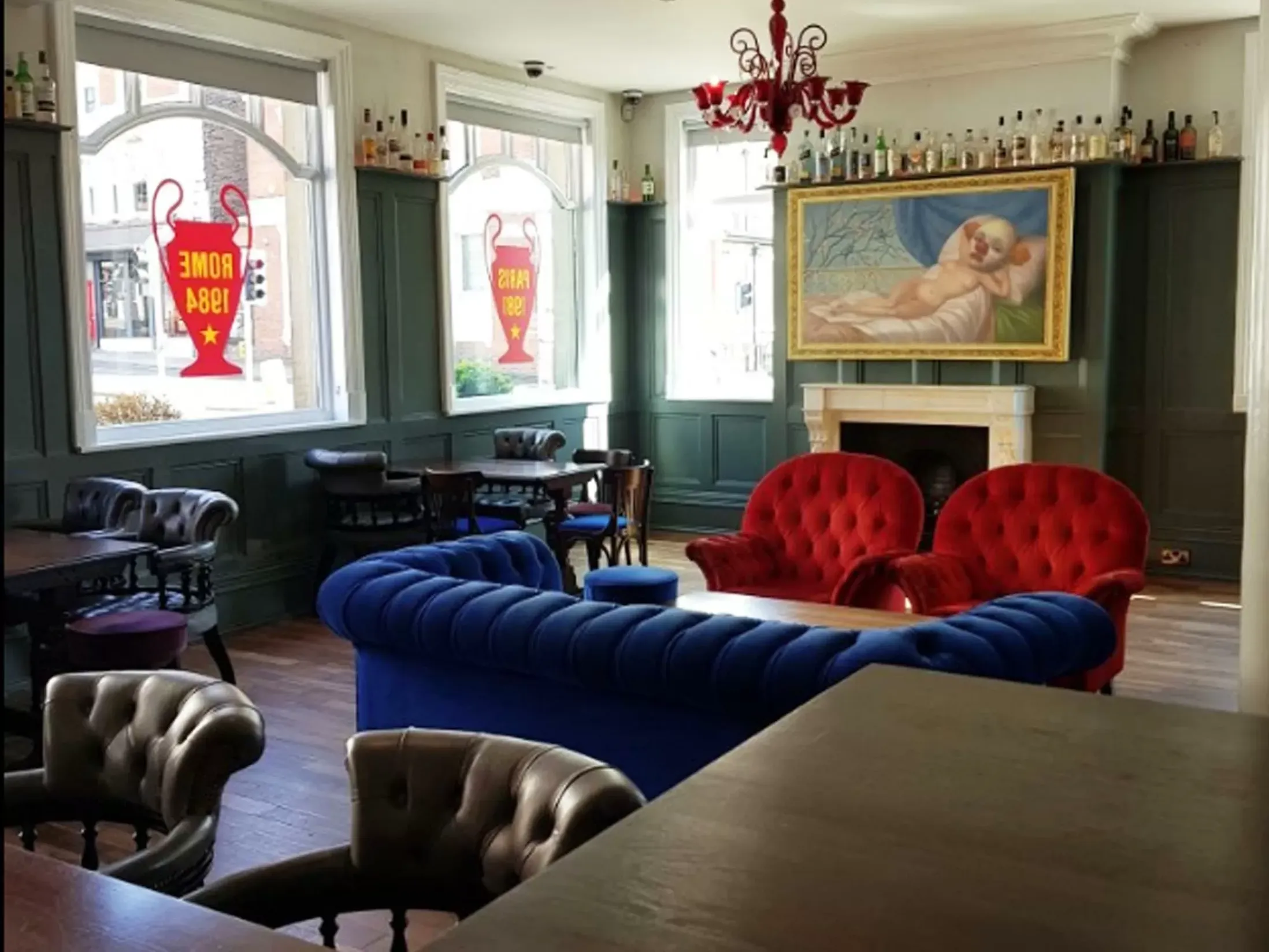 Best Bars in Liverpool - Mackenzie's