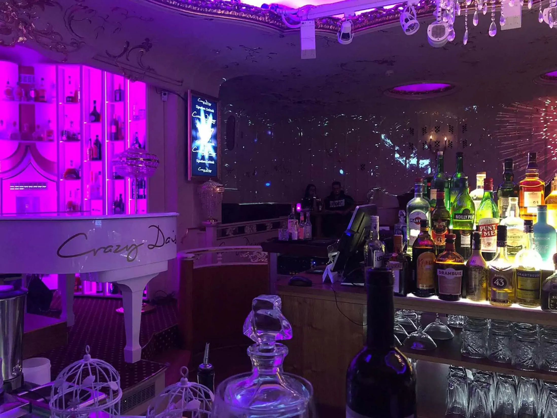 Best Bars in Prague - Crazy Daisy