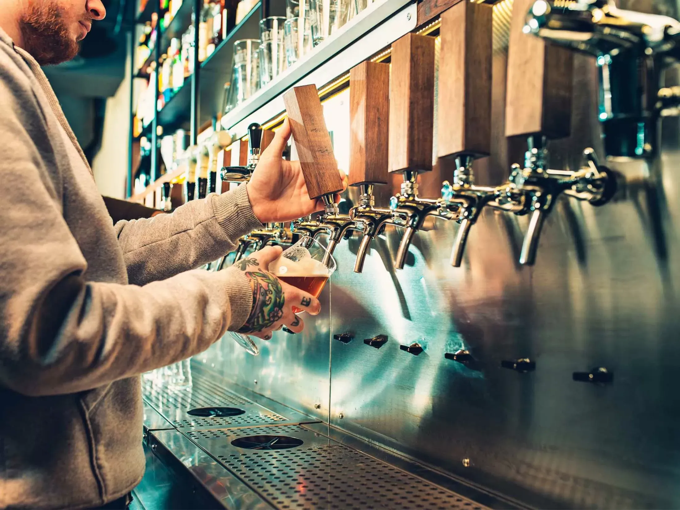 Best Bars in Windsor - The Old Ticket Hall