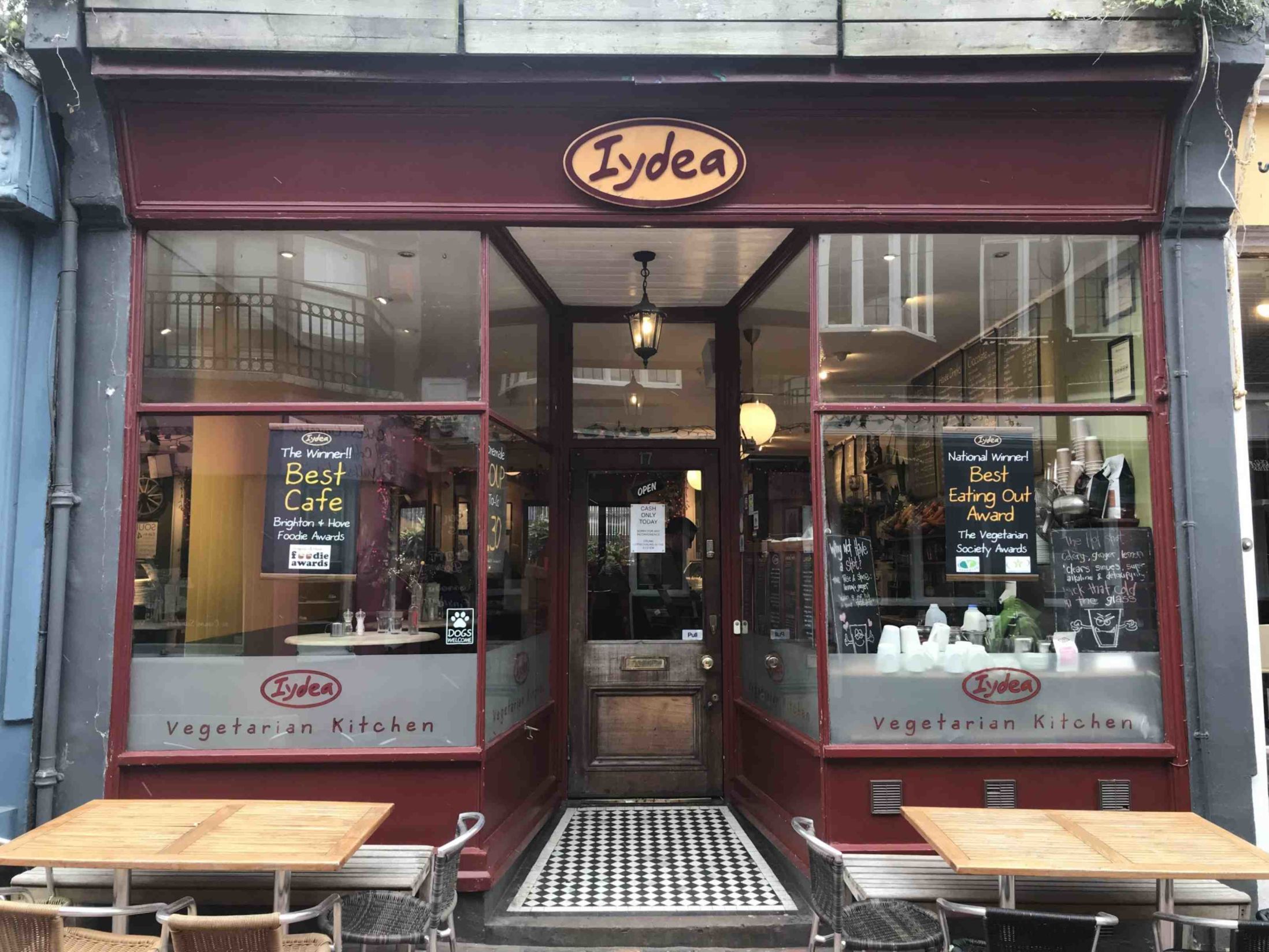 Best Breakfast in Brighton - Iydea