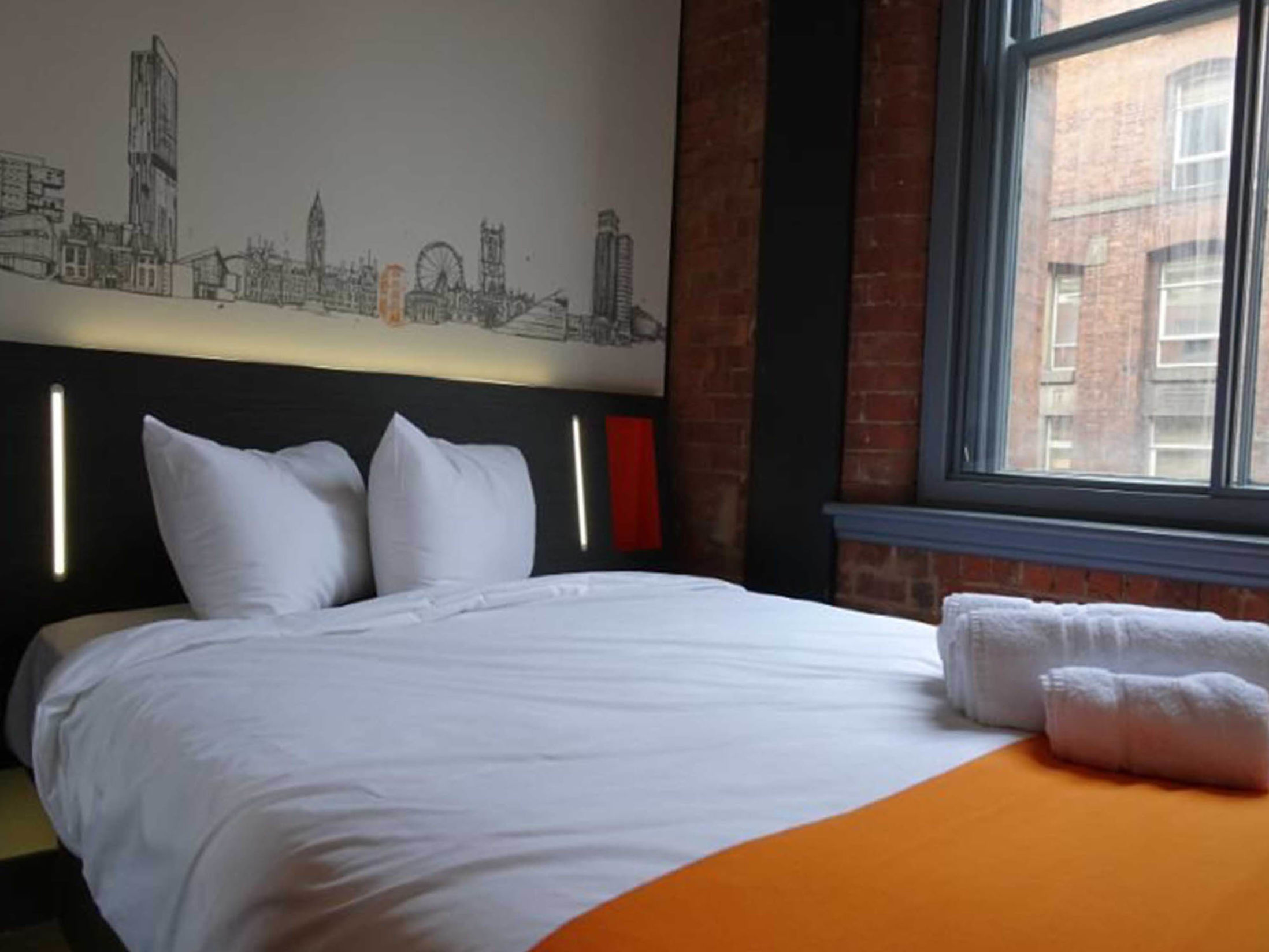 Easy Hotel - Best Hotels in Manchester