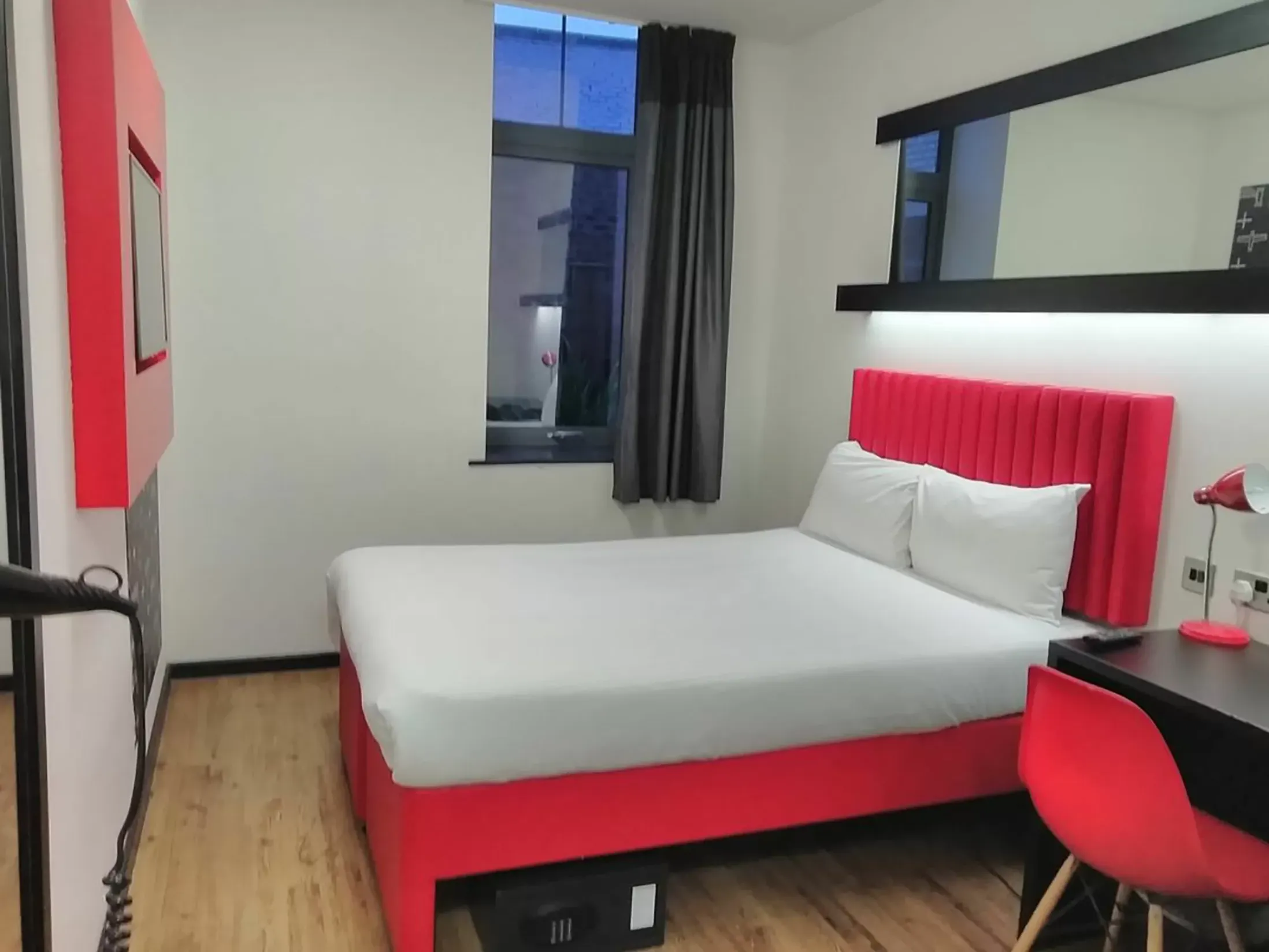 Best Hotels in Newcastle - Easy Hotel