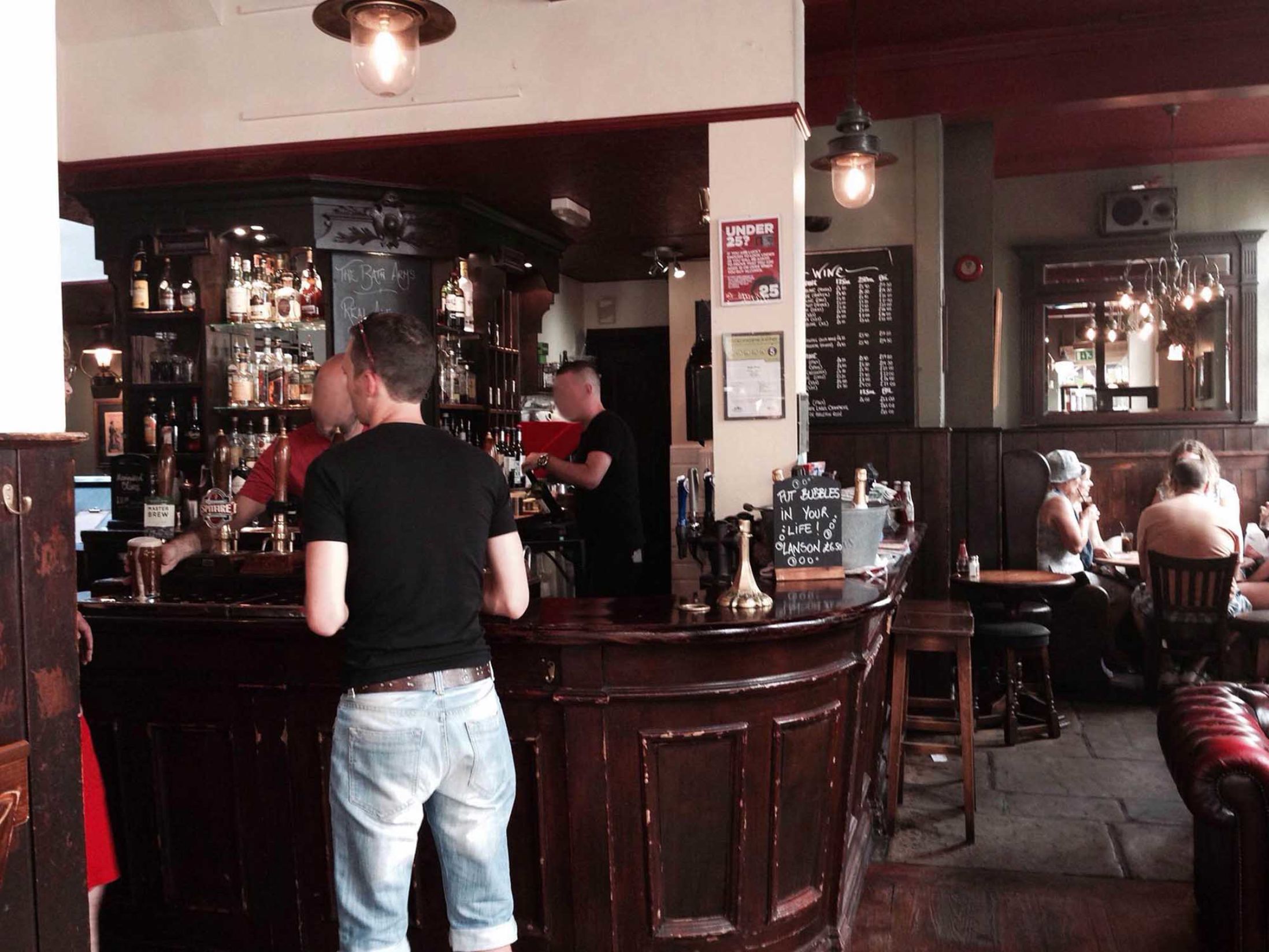 Best Pubs in Brighton - The Bath Arms