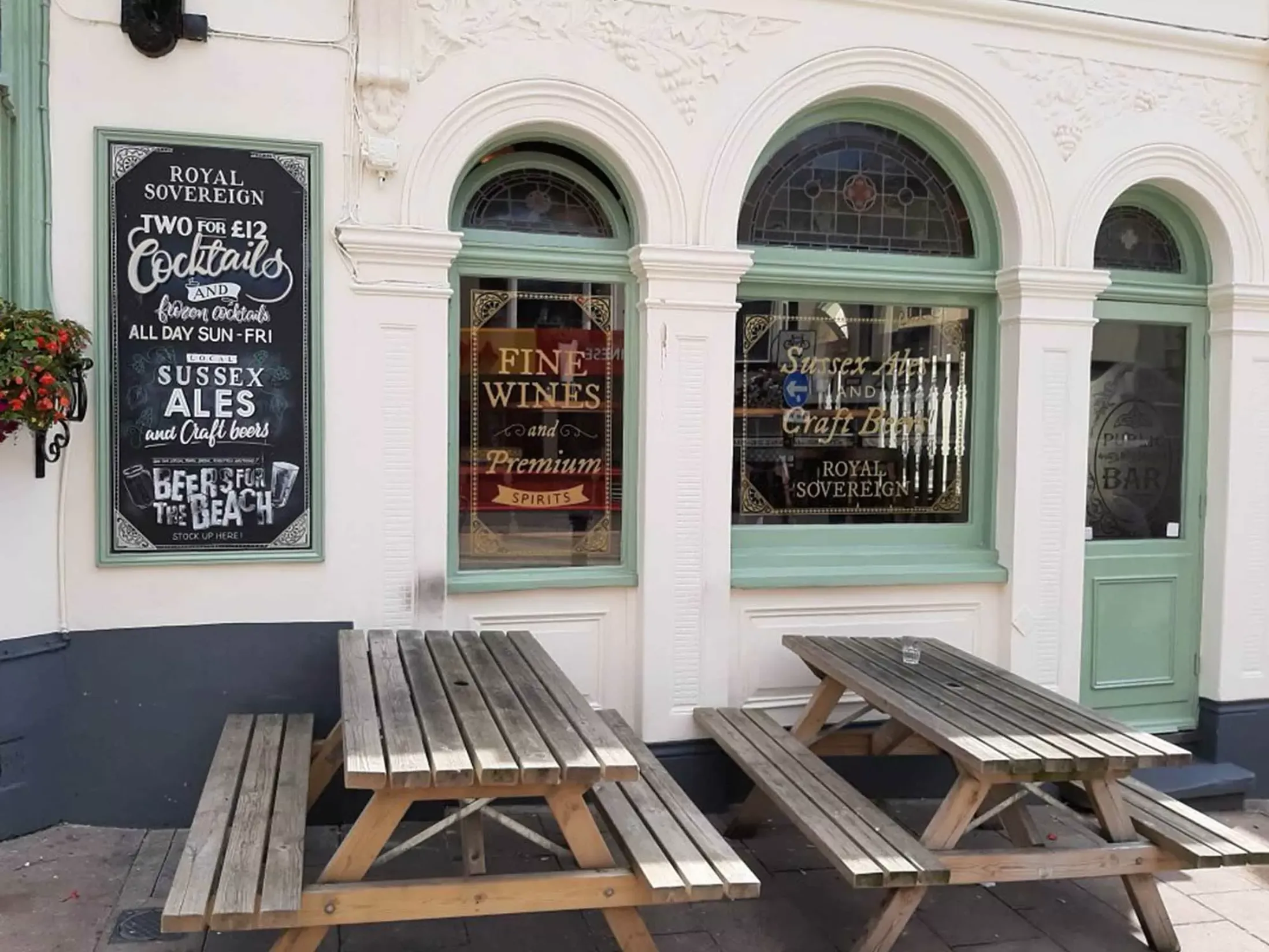Best Pubs in Brighton - The Royal Sovereign