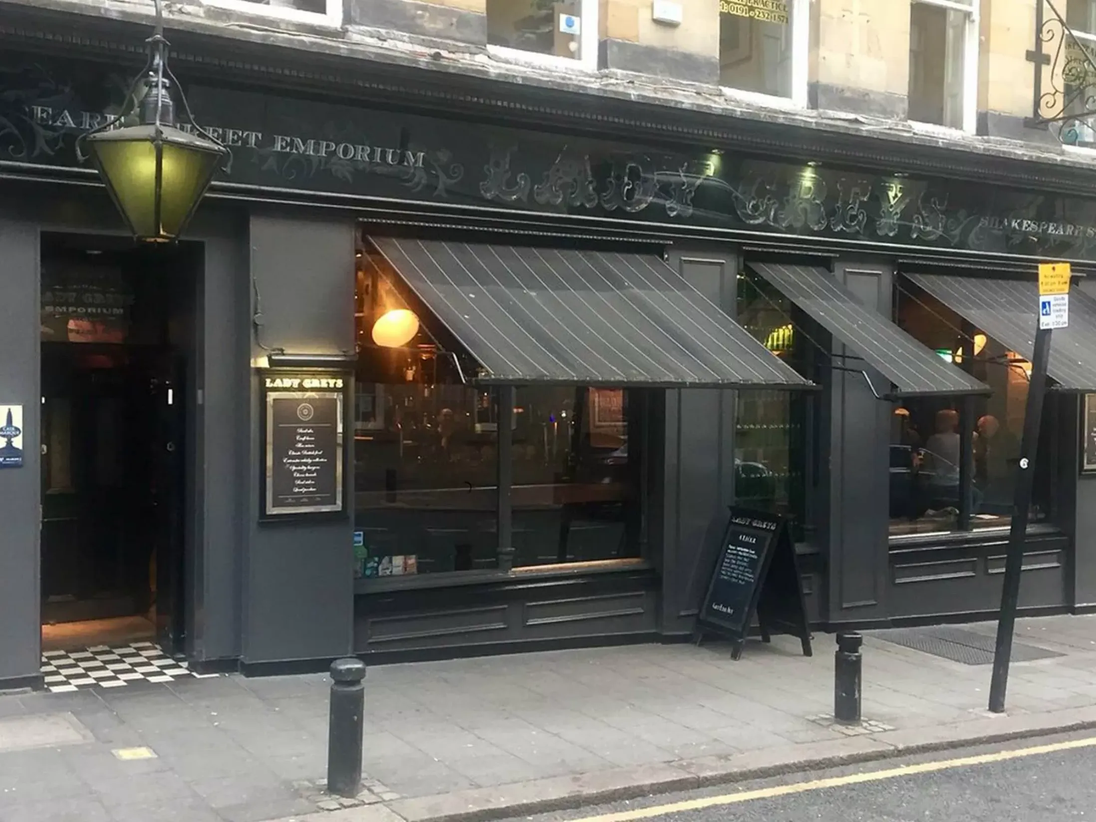 Best Pubs in Newcastle - Lady Greys