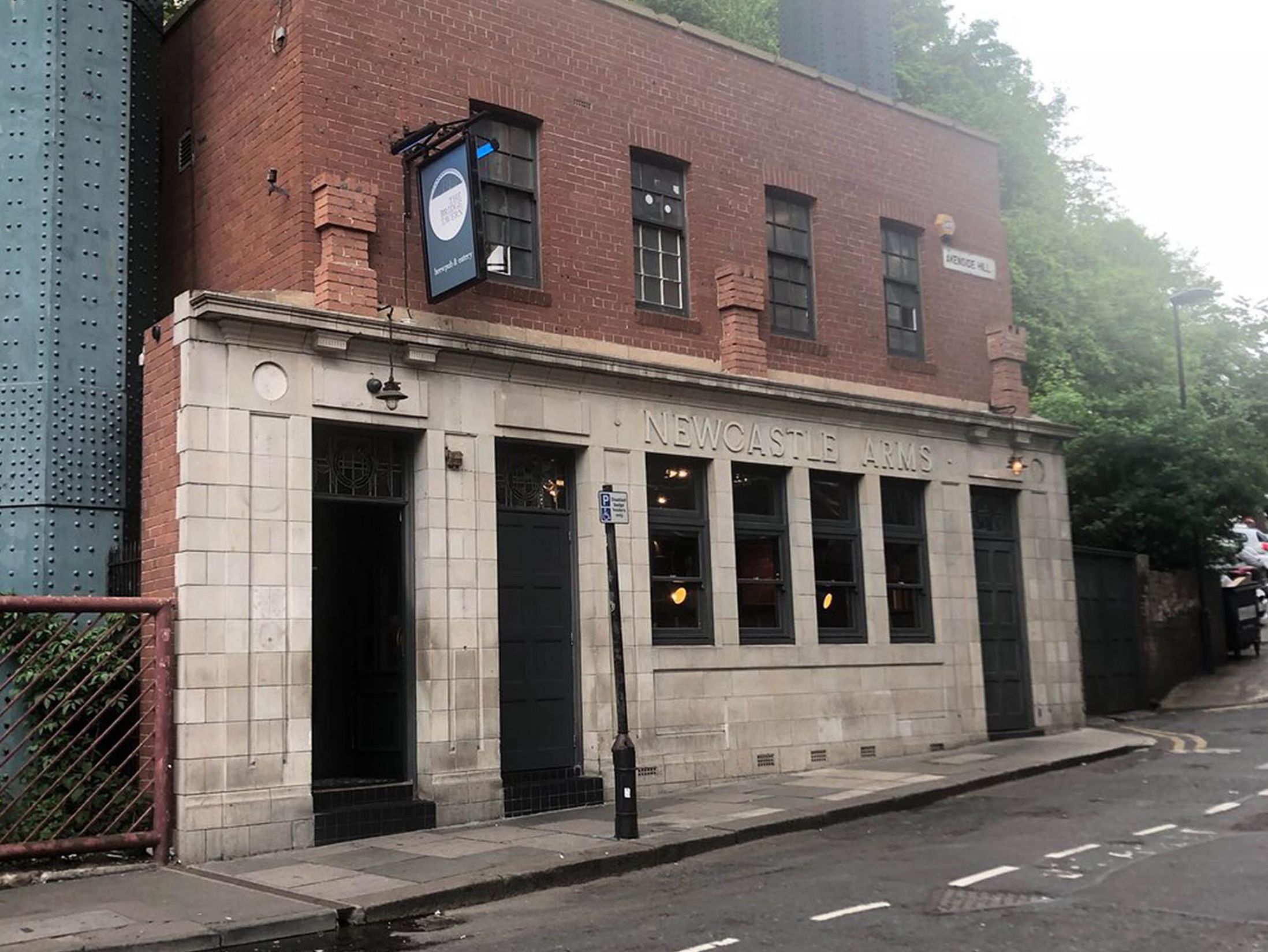 Best Pubs in Newcastle - The Bridge Tavern