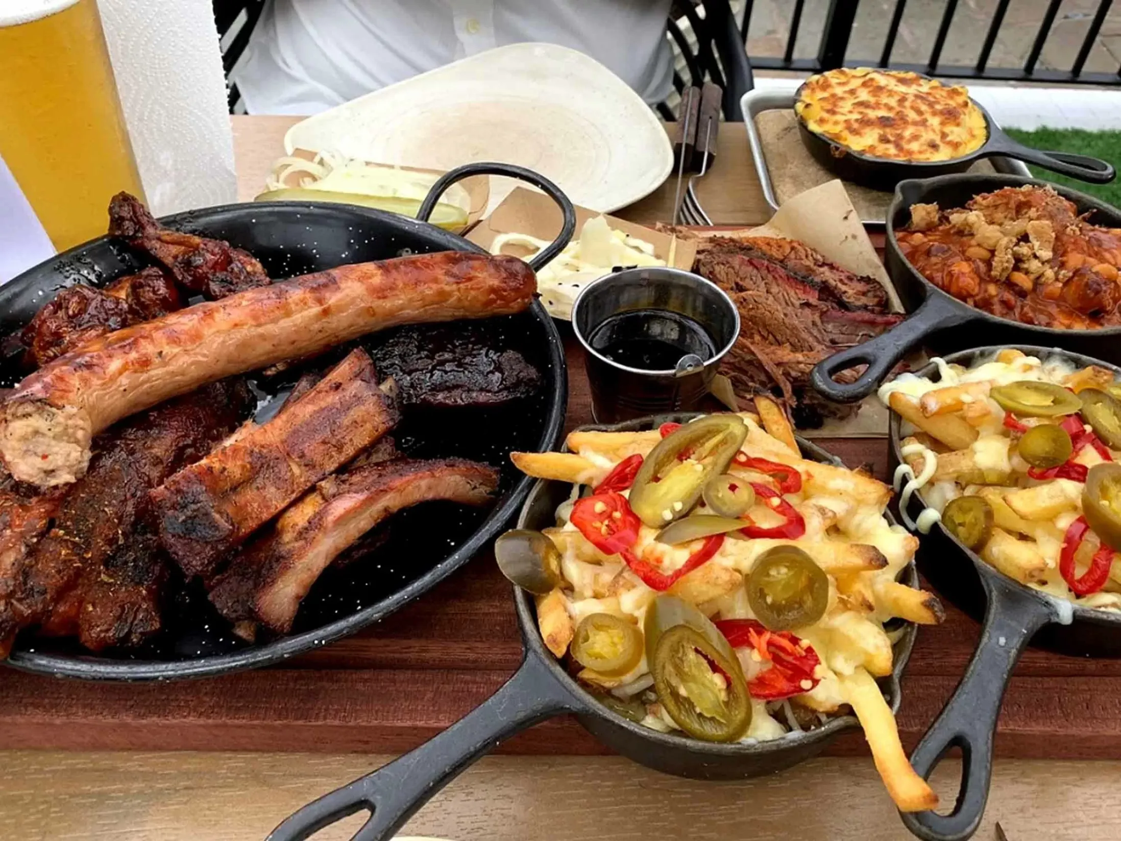 Hickorys Smokehouse - Best Restaurants in Chester