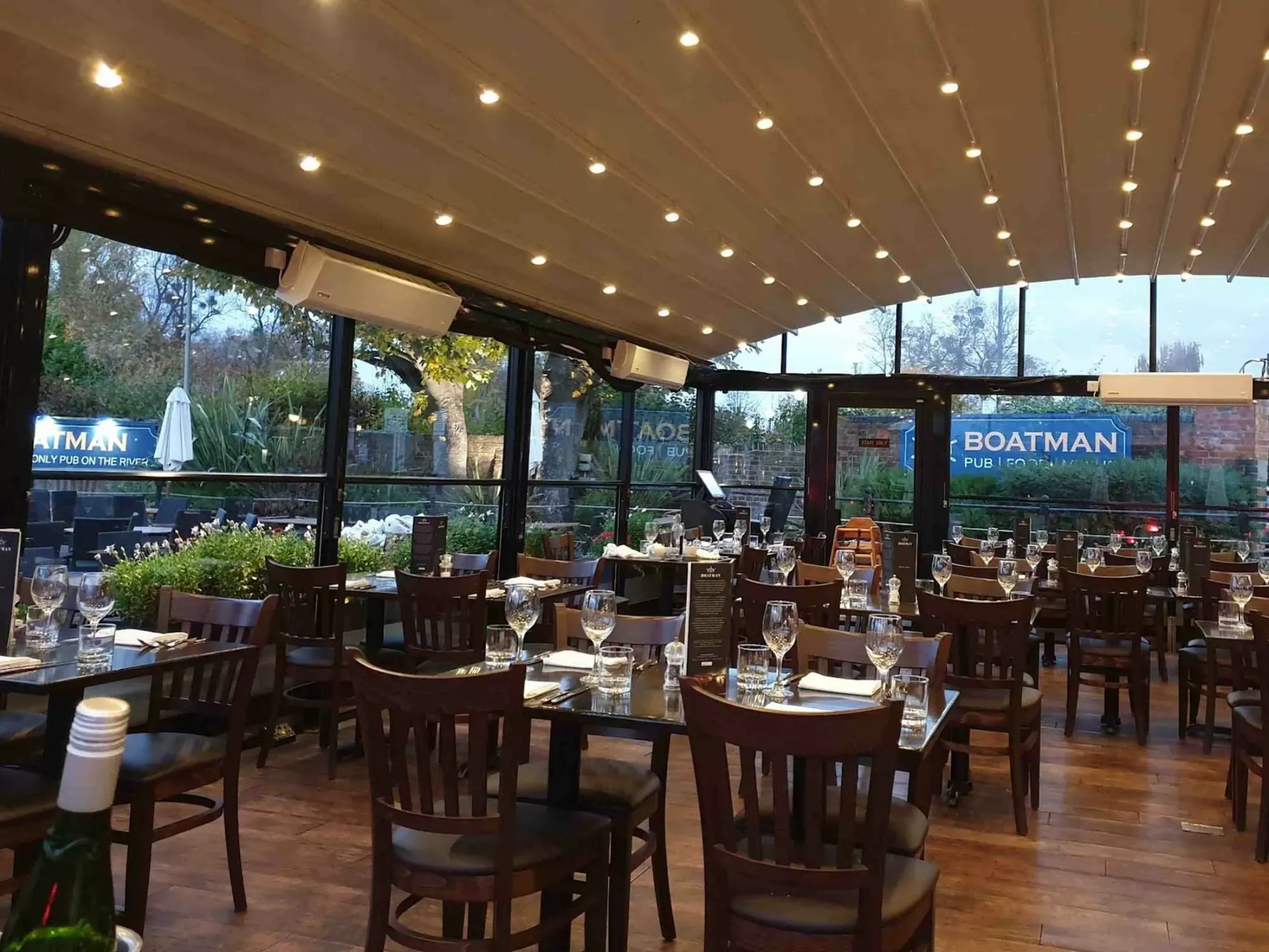 Best Restaurants in Windsor - The Boatman