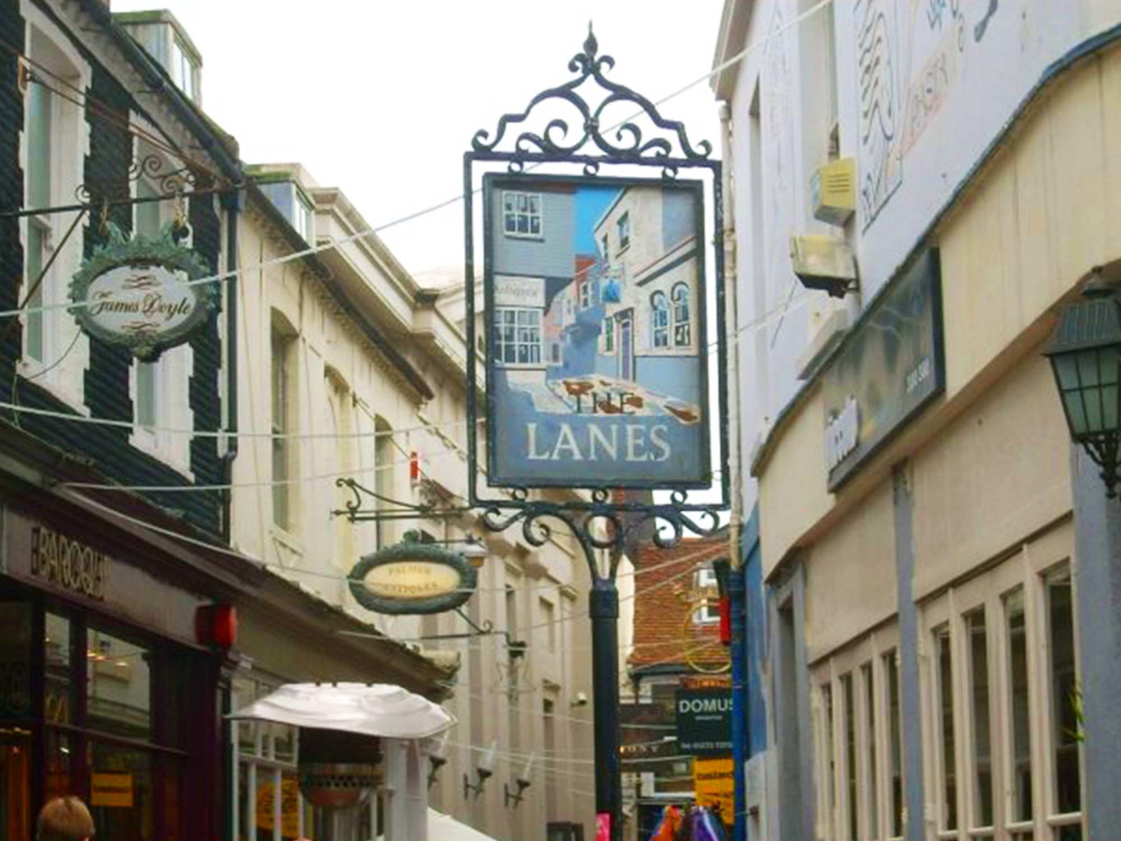 Things To Do in Brighton - The Lanes
