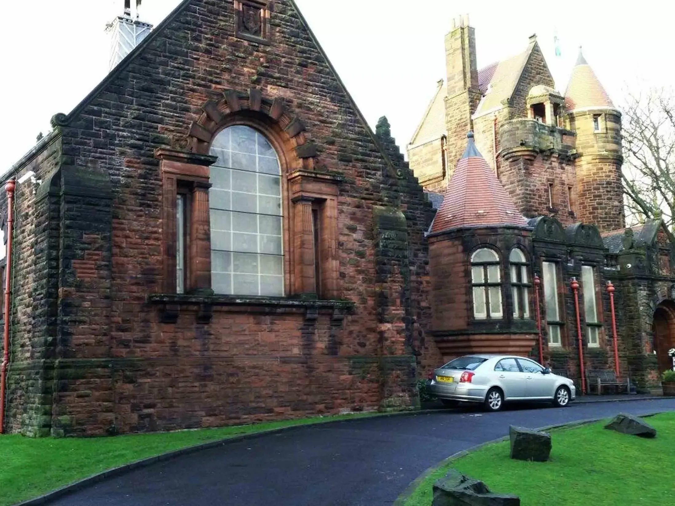 Venues in Glasgow for Team Away Days - Pollokshields Burgh Hall