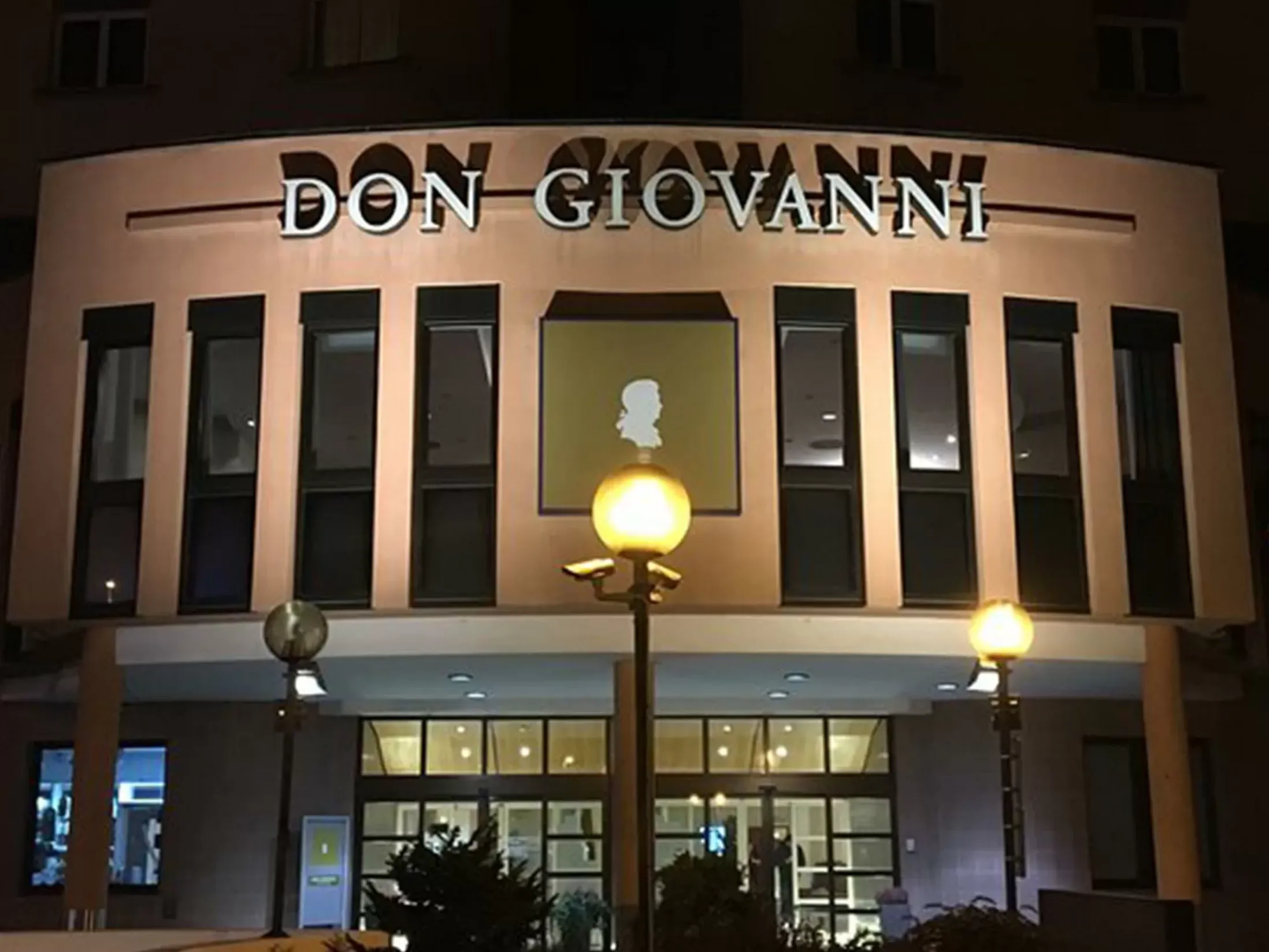 Amazing Hotels in Prague - Hotel Don Giovanni Prague