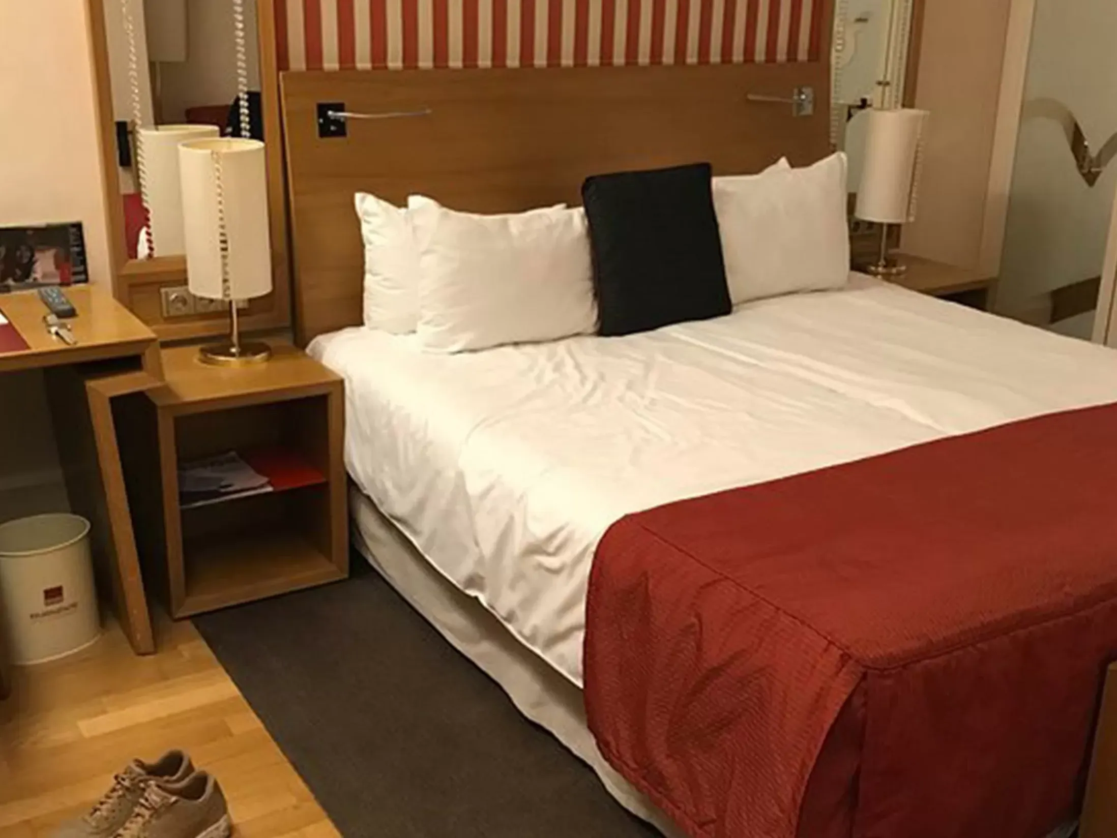 Amazing Hotels in Prague - Mamaison Riverside Hotel