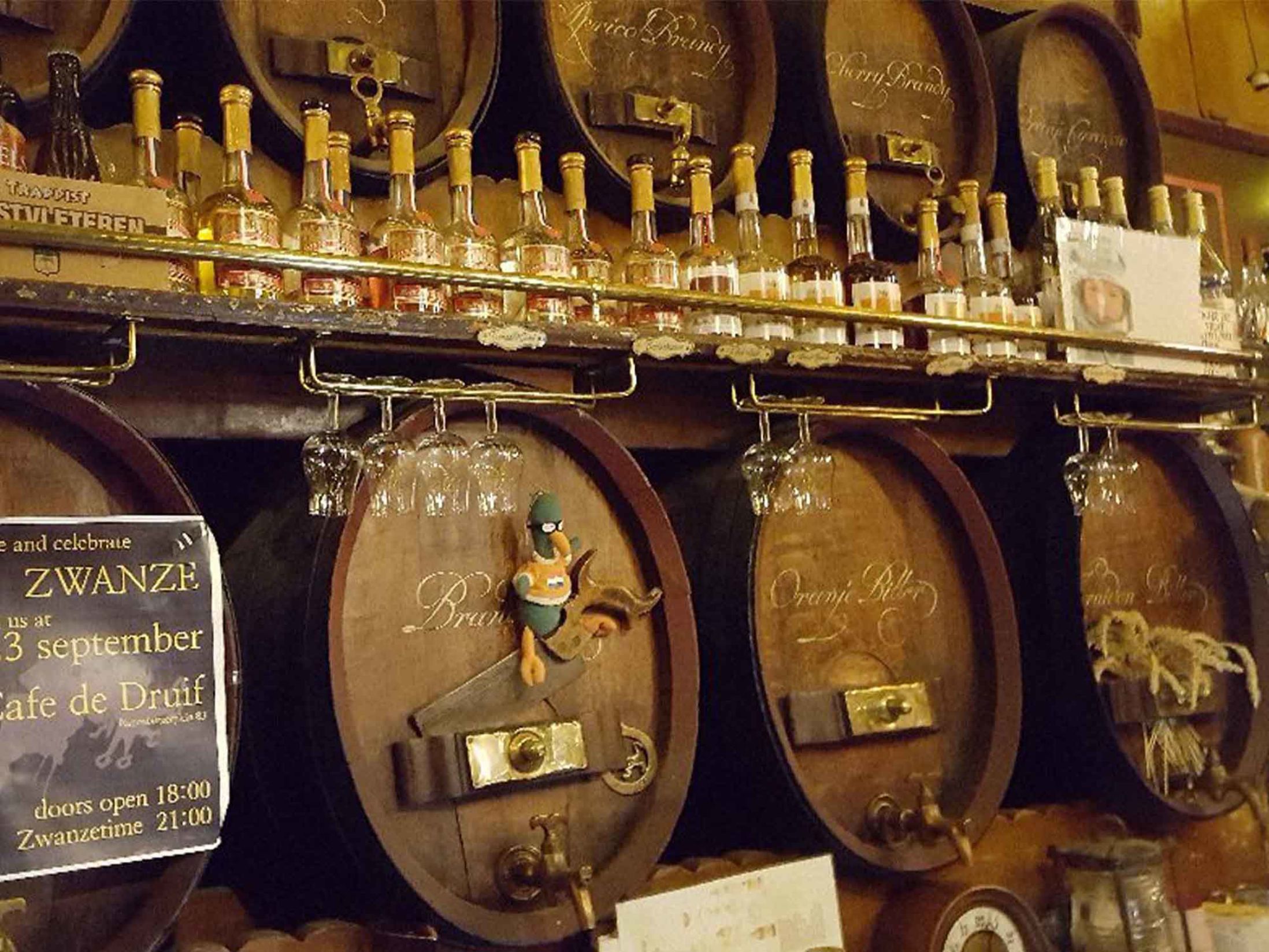 Best Bars in Amsterdam - De Druif  