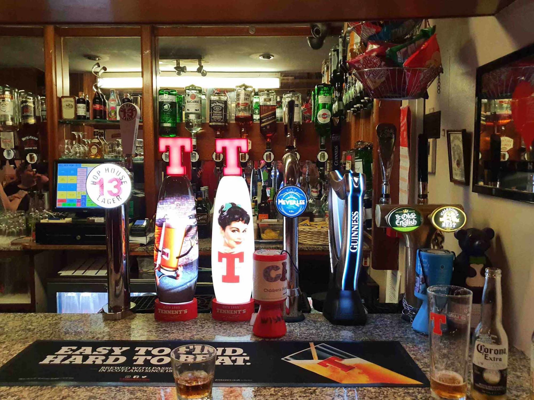 Best Bars in Glasgow - The Alpen Lodge