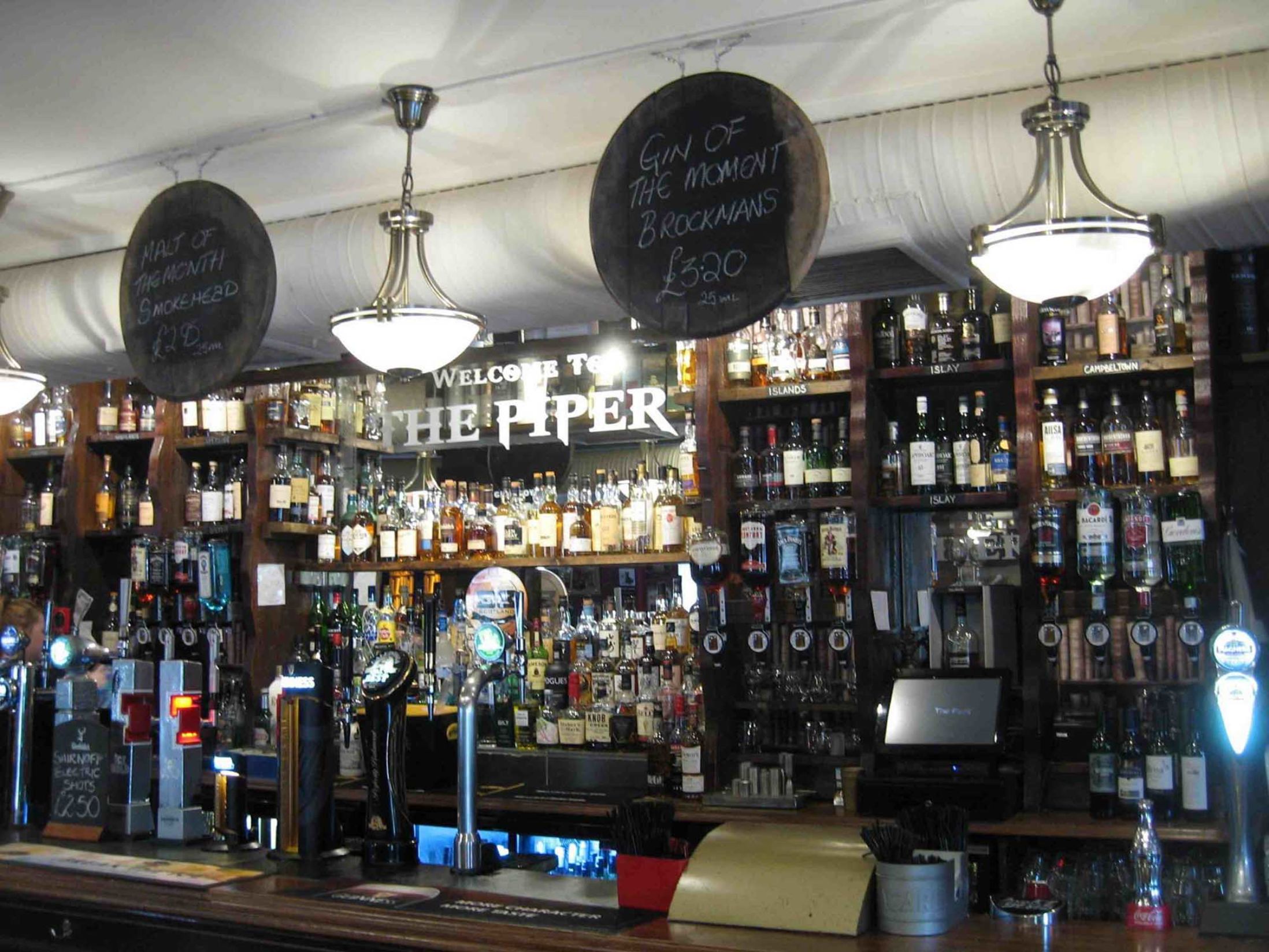 Best Bars in Glasgow - The Piper Whisky Bar