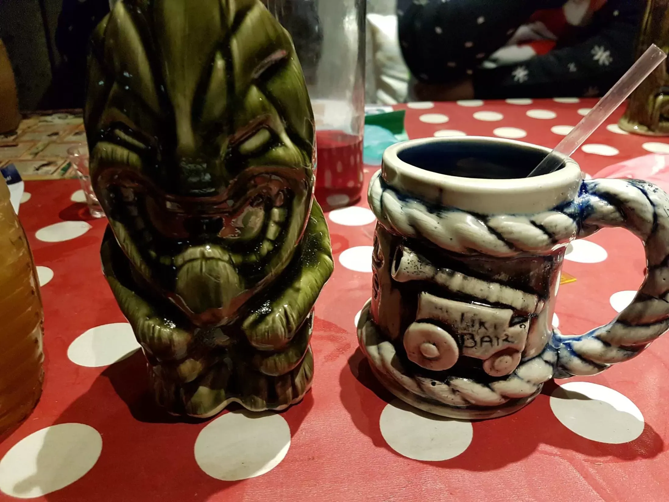 Best Bars in Glasgow - Tiki Bar & Kitsch Inn