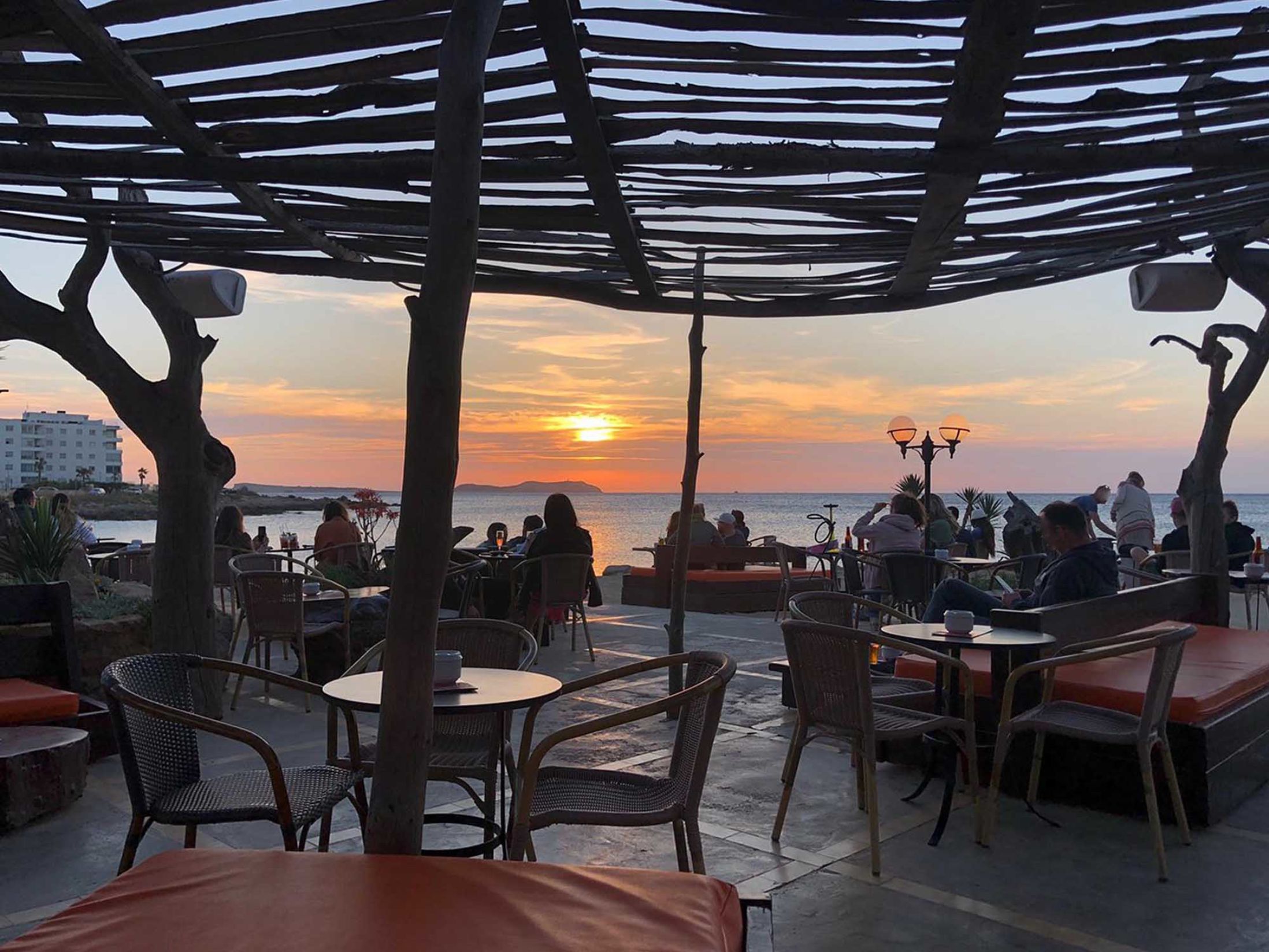 Best Bars in Ibiza - Kumharas