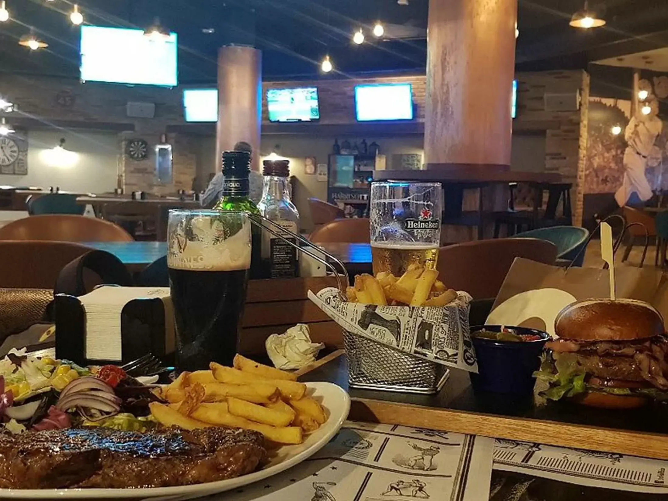 Best Bars in Ibiza - The 3rd Half