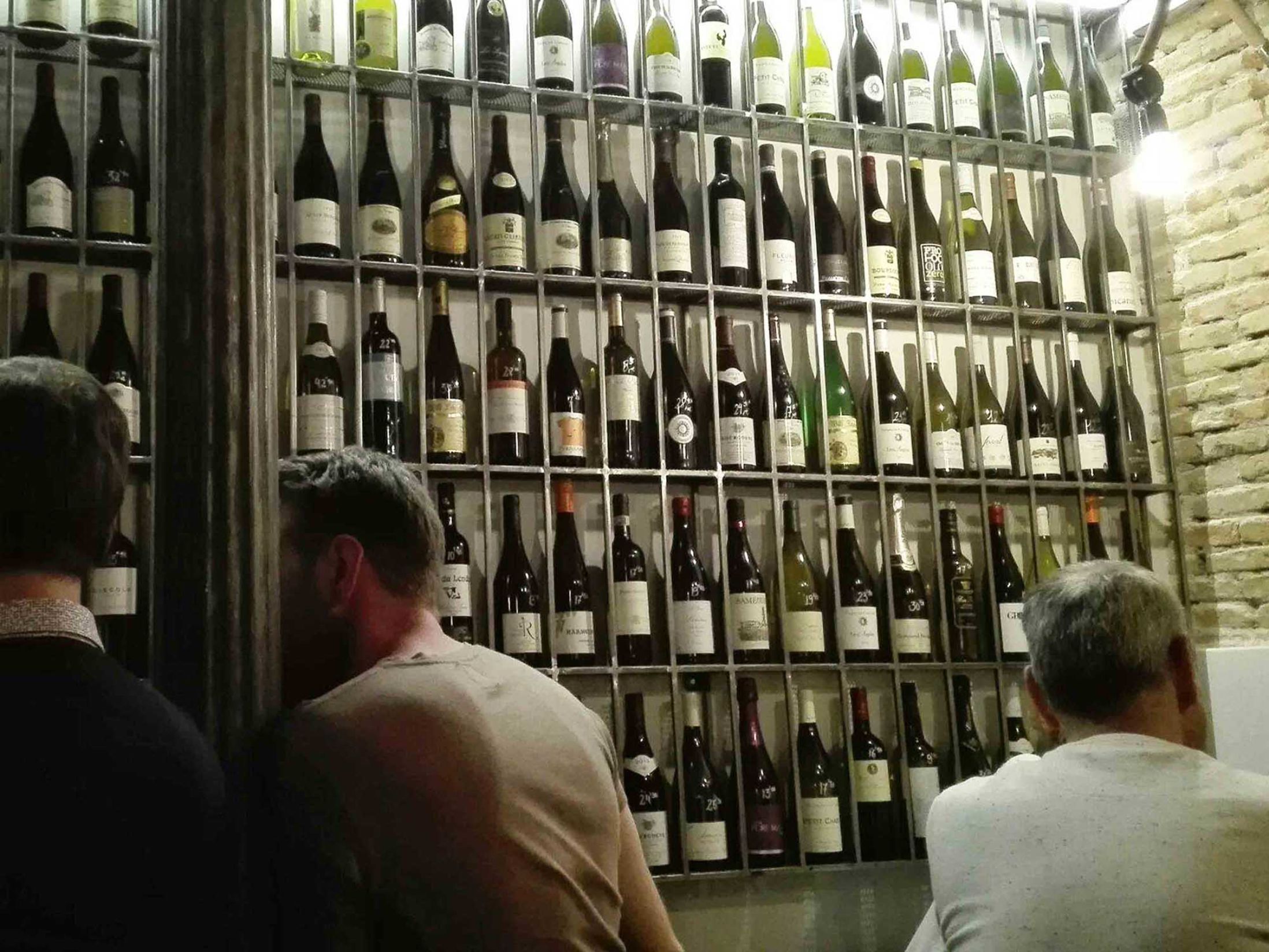 Best Bars in Madrid - La Fisna