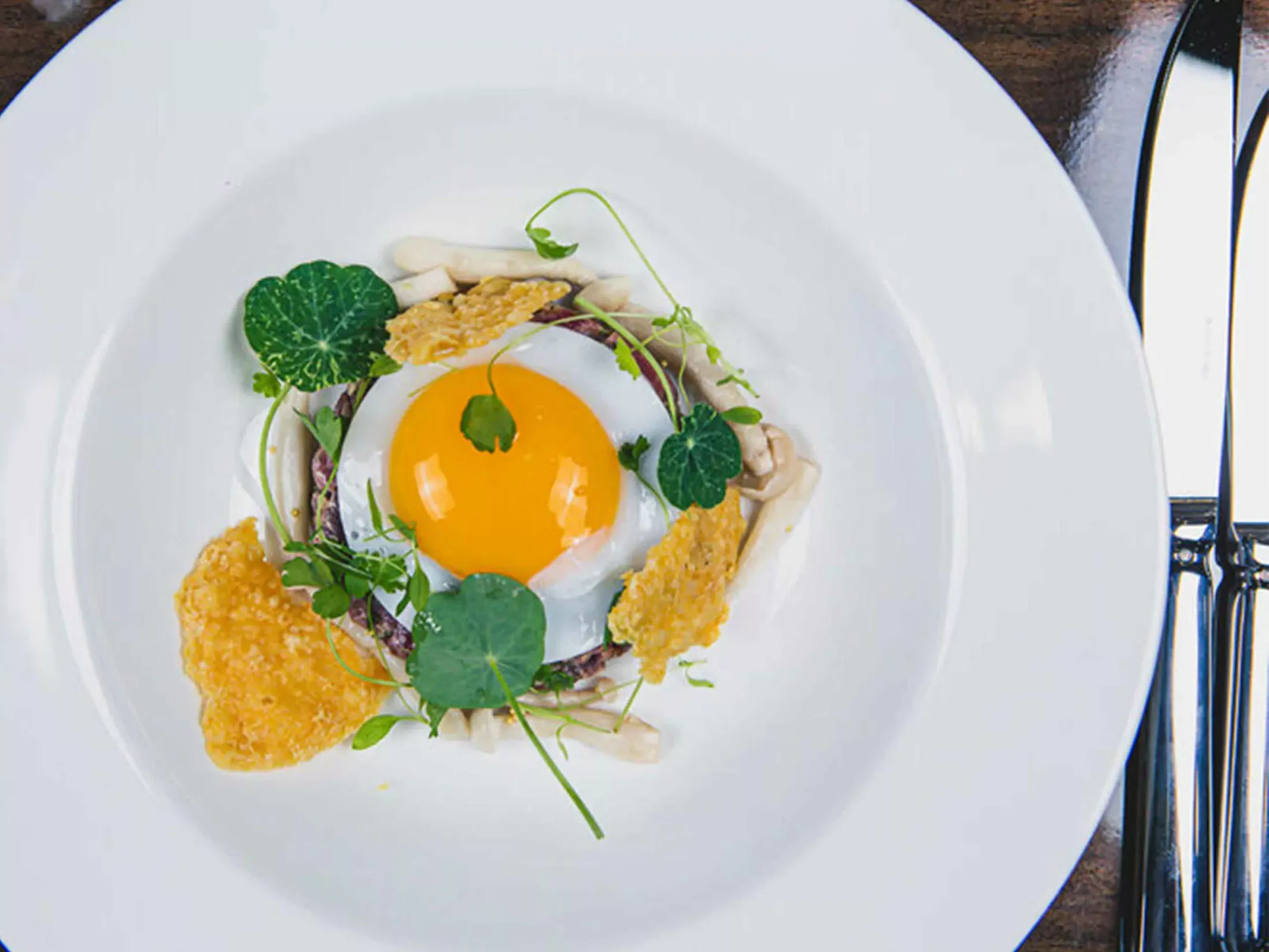 Best Bottomless Brunch in Brighton - Socialite Bar & Restaurant