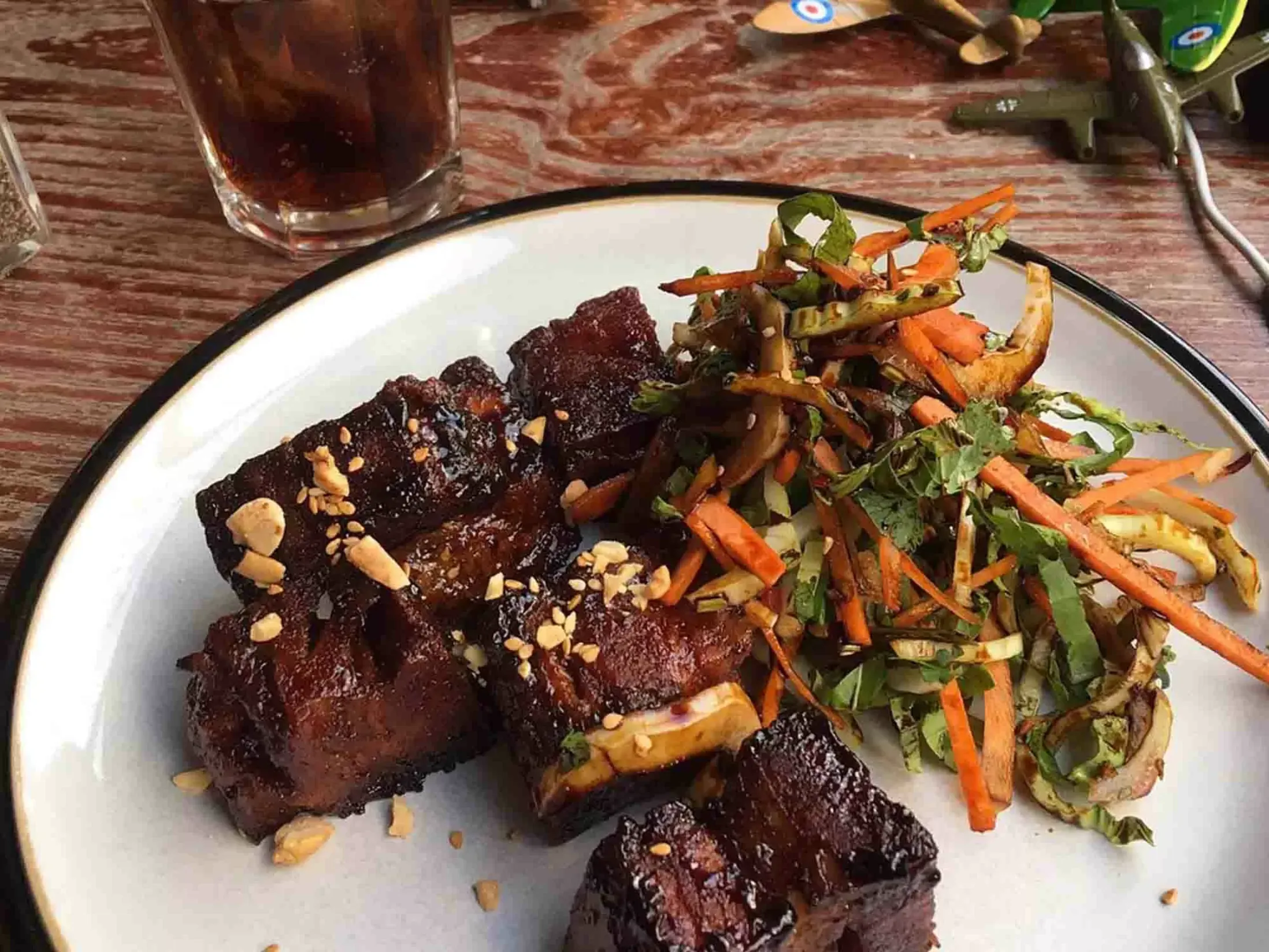 Best Bottomless Brunch in Brighton - The Mesmerist