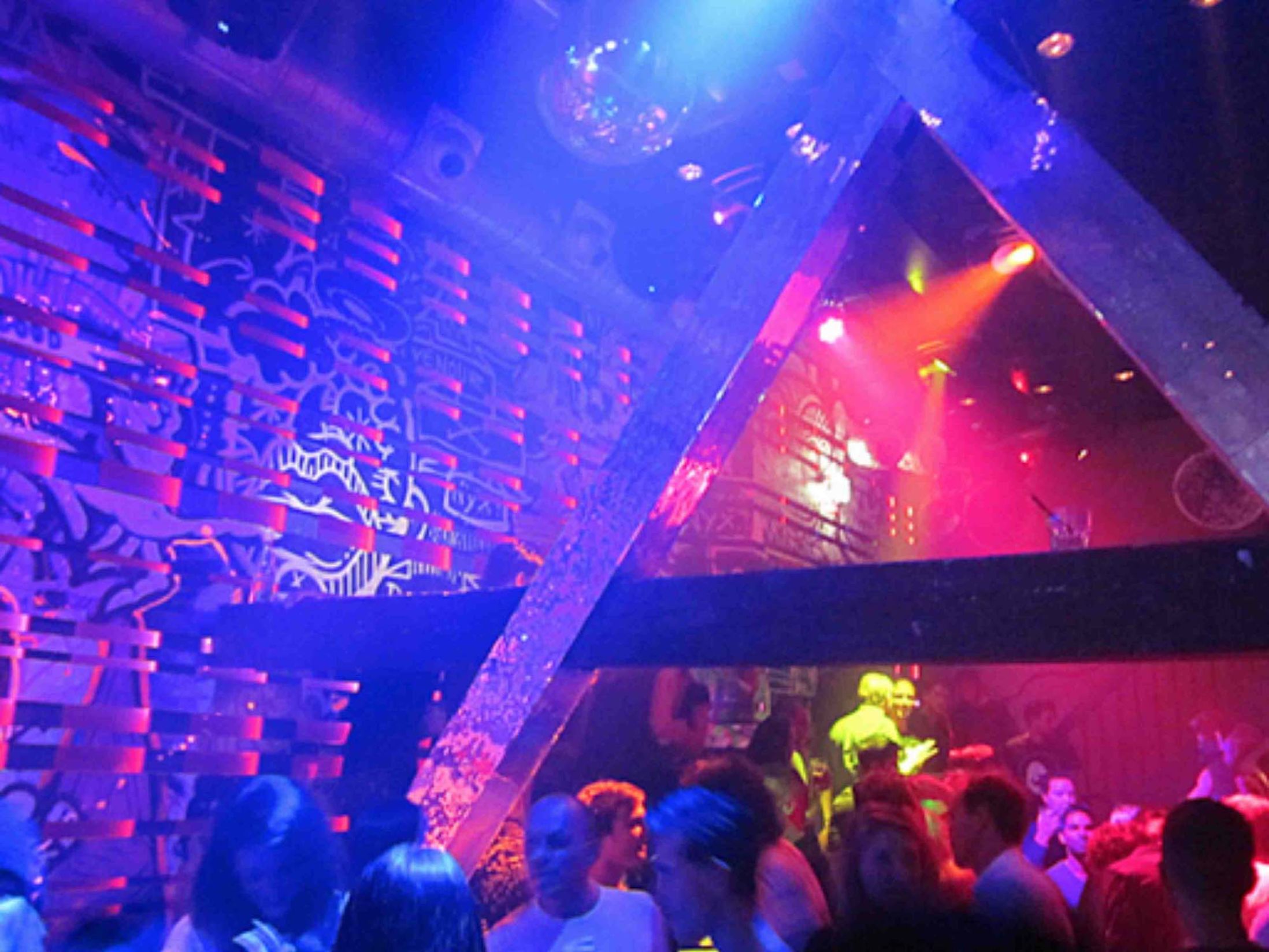 Best Amsterdam Clubs for Non-Clubbers