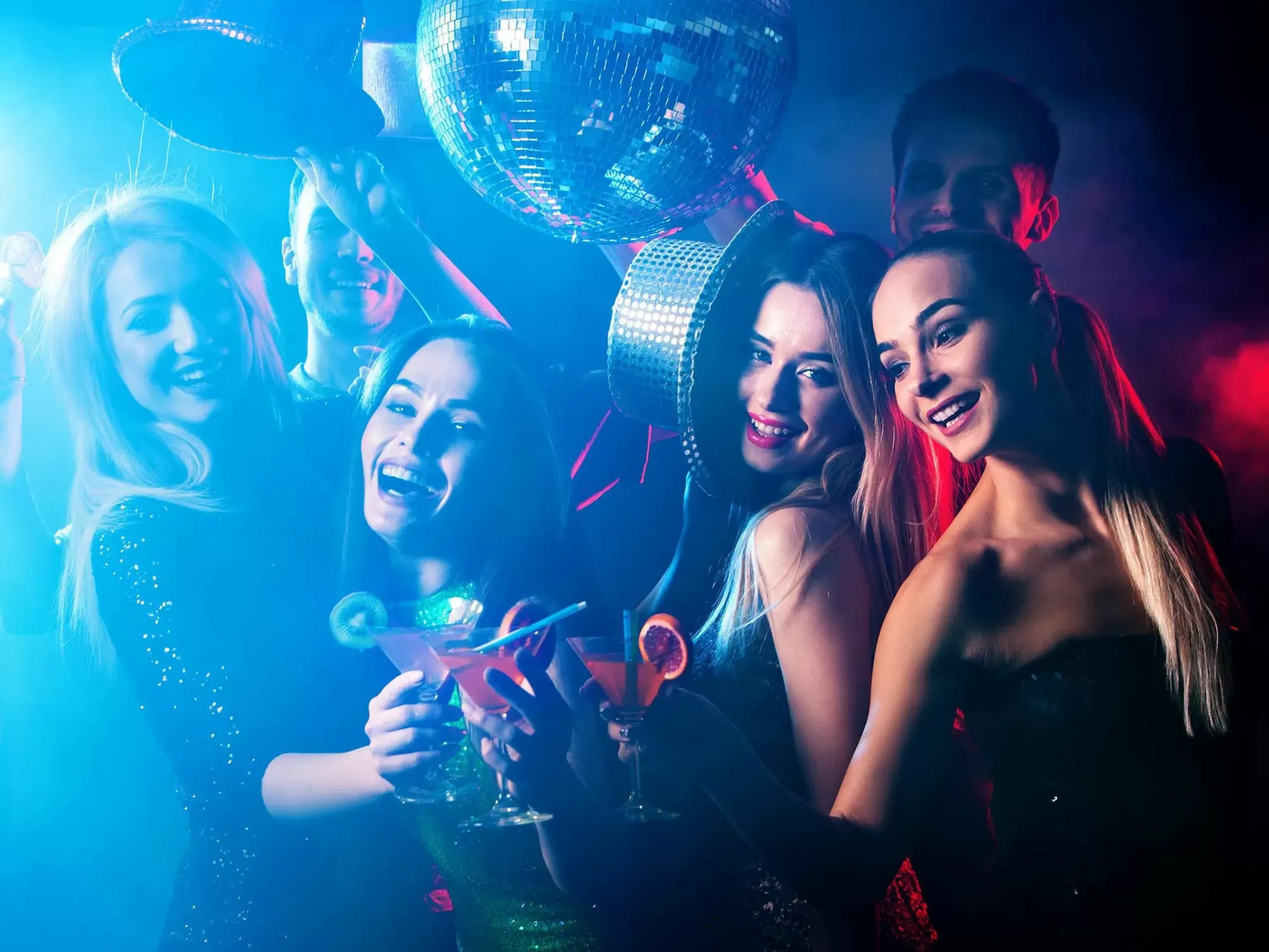 Radio-Hotel - Best Clubs in Lisbon