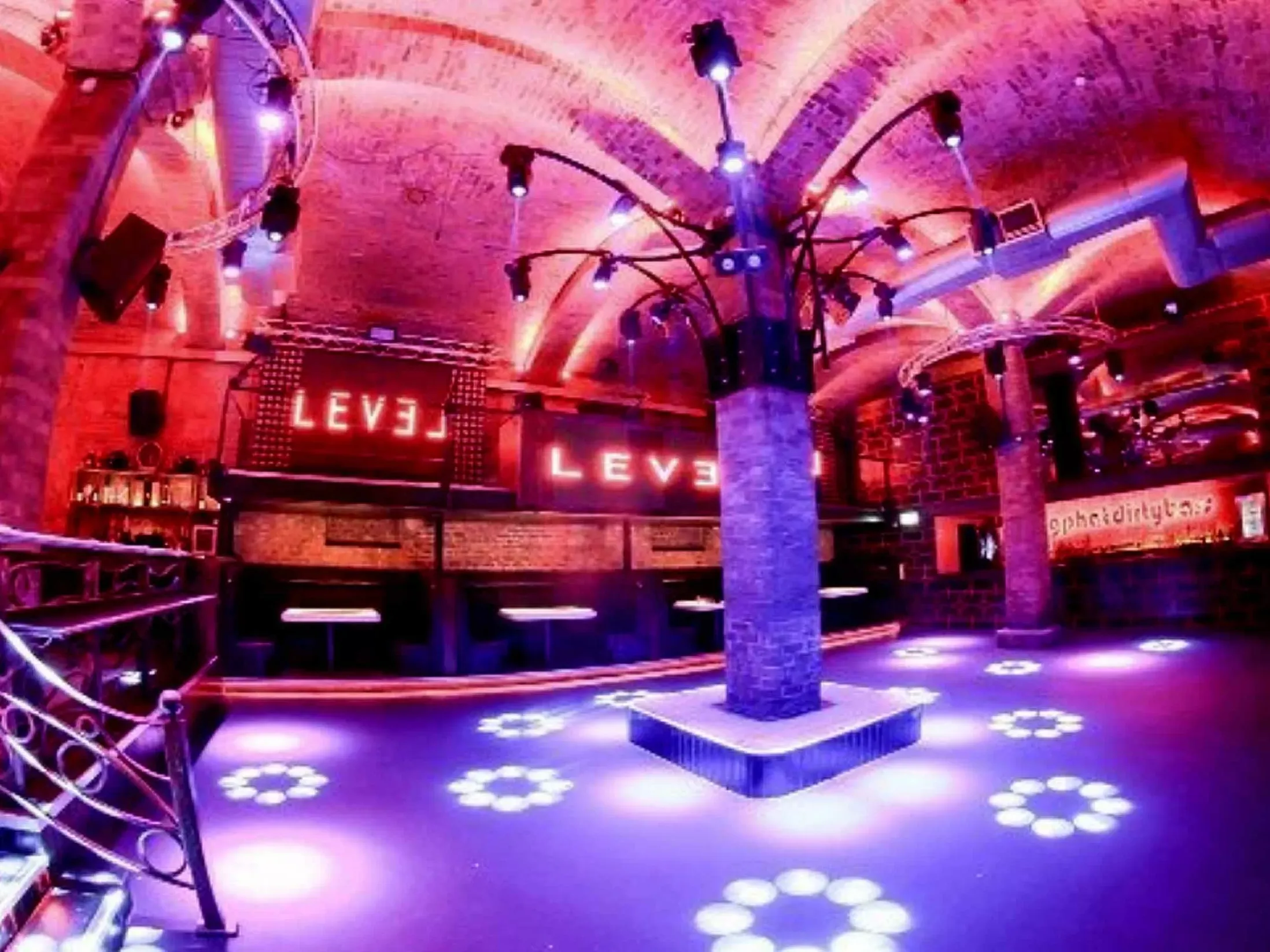 Level - Best Clubs in Liverpool