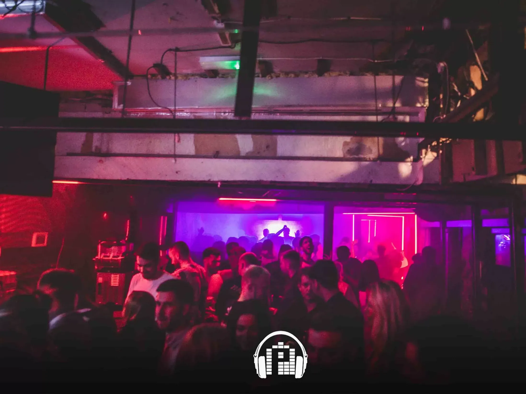 Best Clubs in Newcastle - Tup Tup Palace