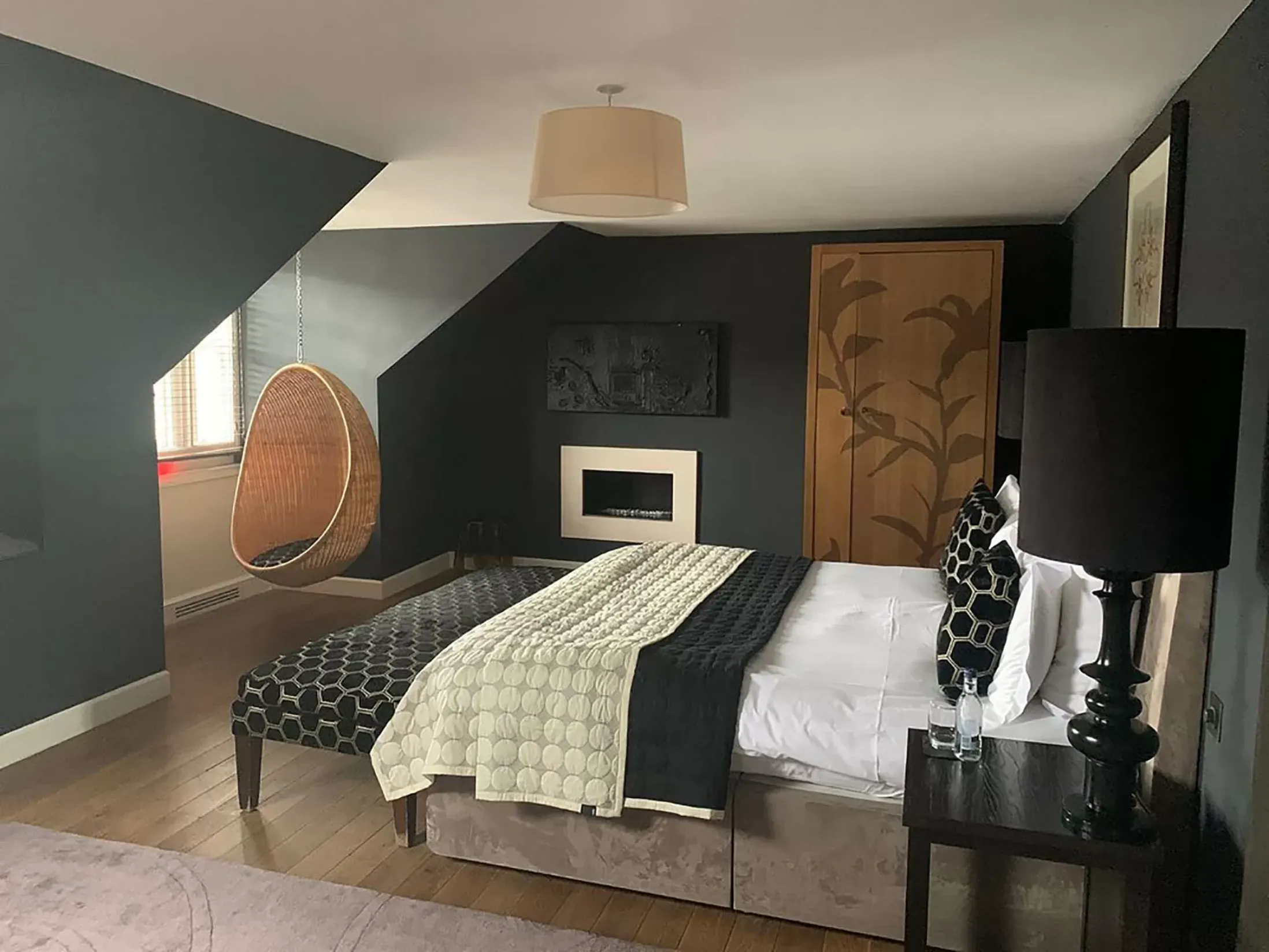 Best Hotels in Edinburgh - Tigerlily