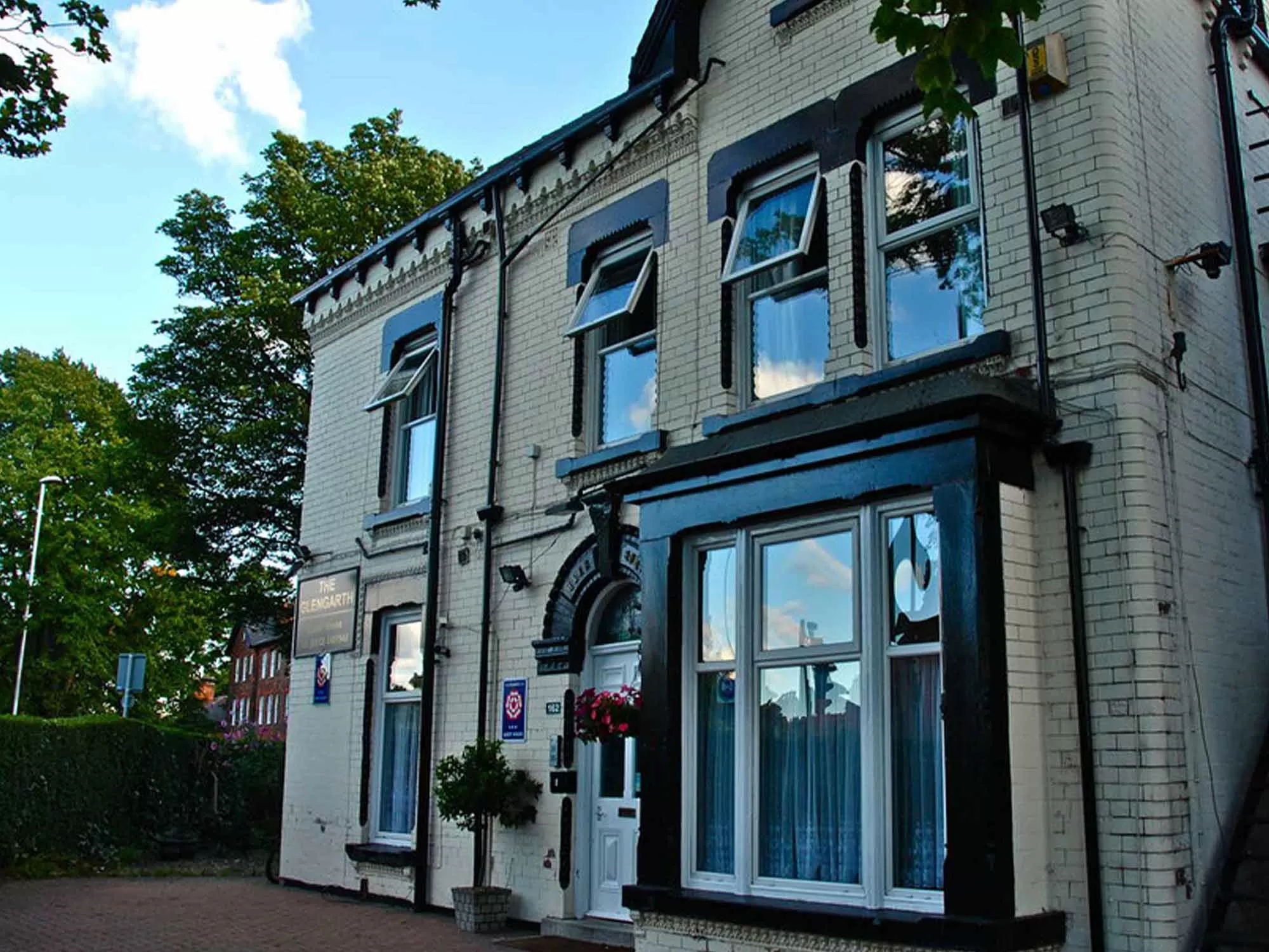 Best Hotels in Leeds - Glengarth Hotel Leeds Best Hotels in Leeds - Glengarth Hotel Leeds