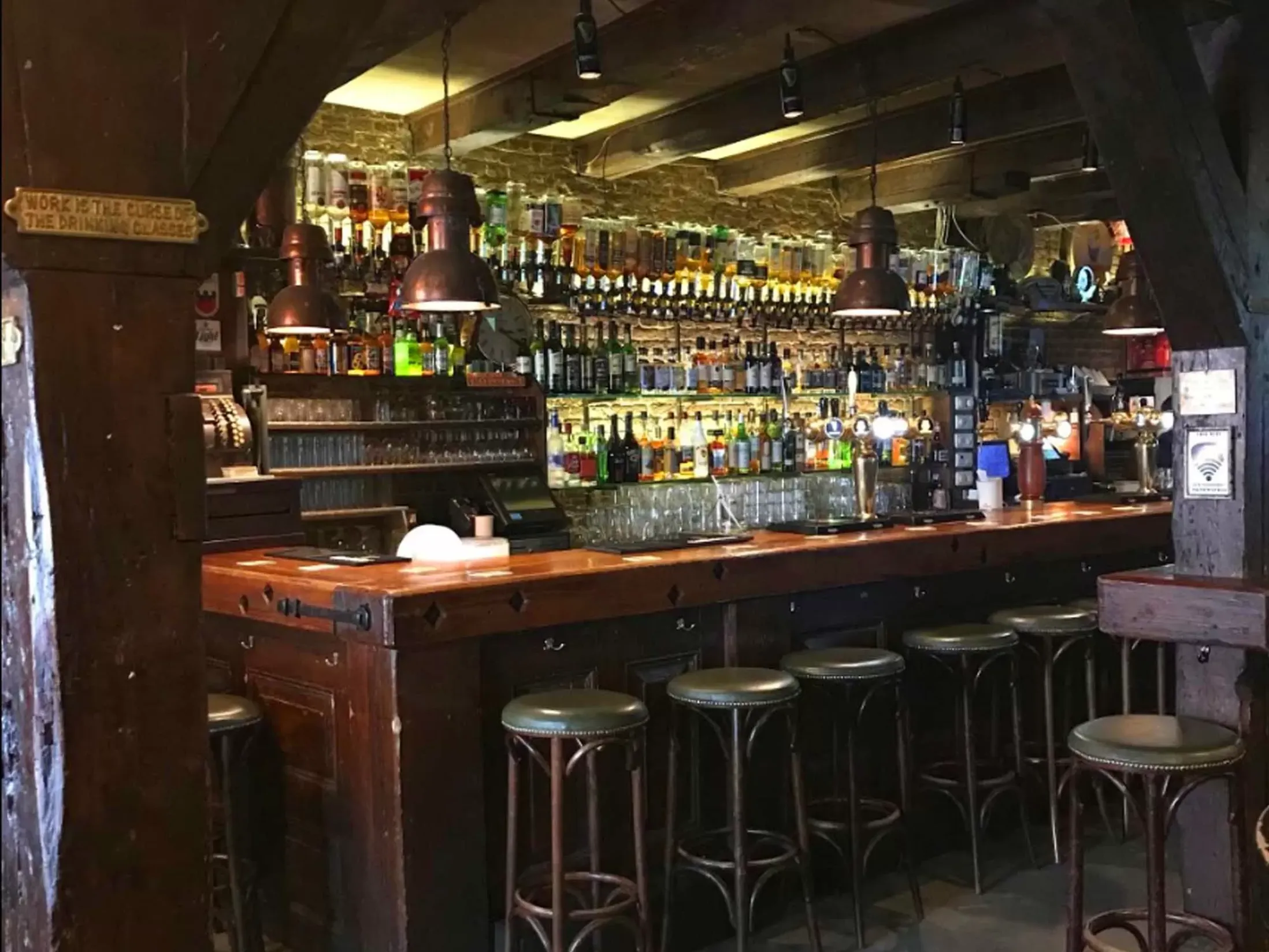 Molly Malone's Irish Pub