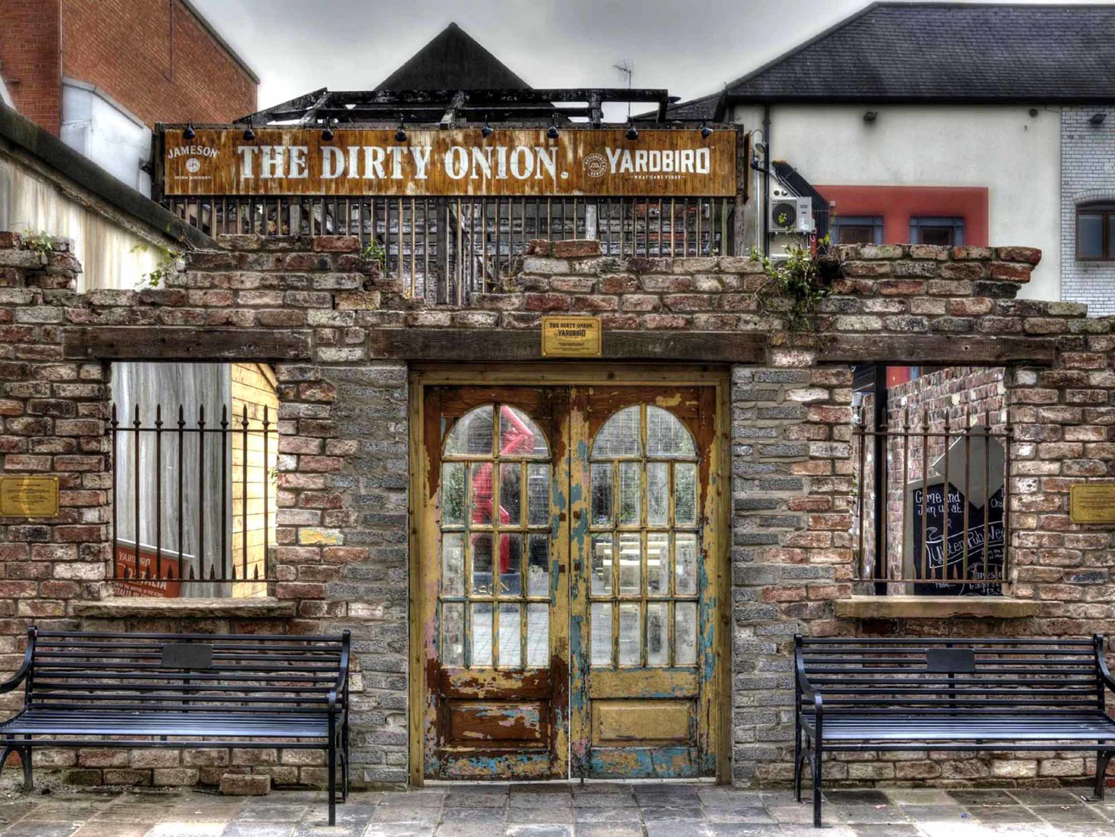 The Dirty Onion - Best Pubs in Belfast