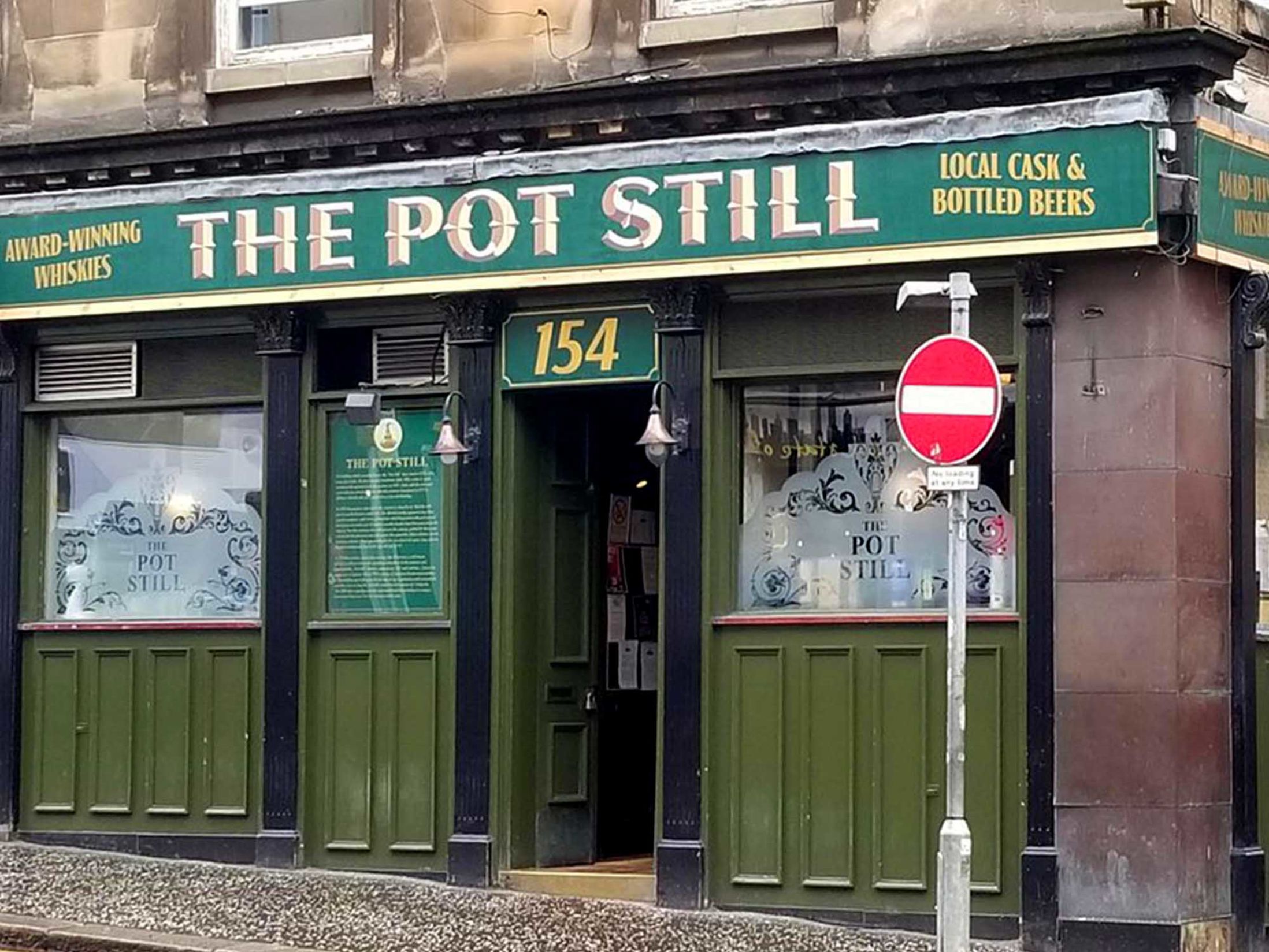 Best Pubs in Glasgow - The Pot Still