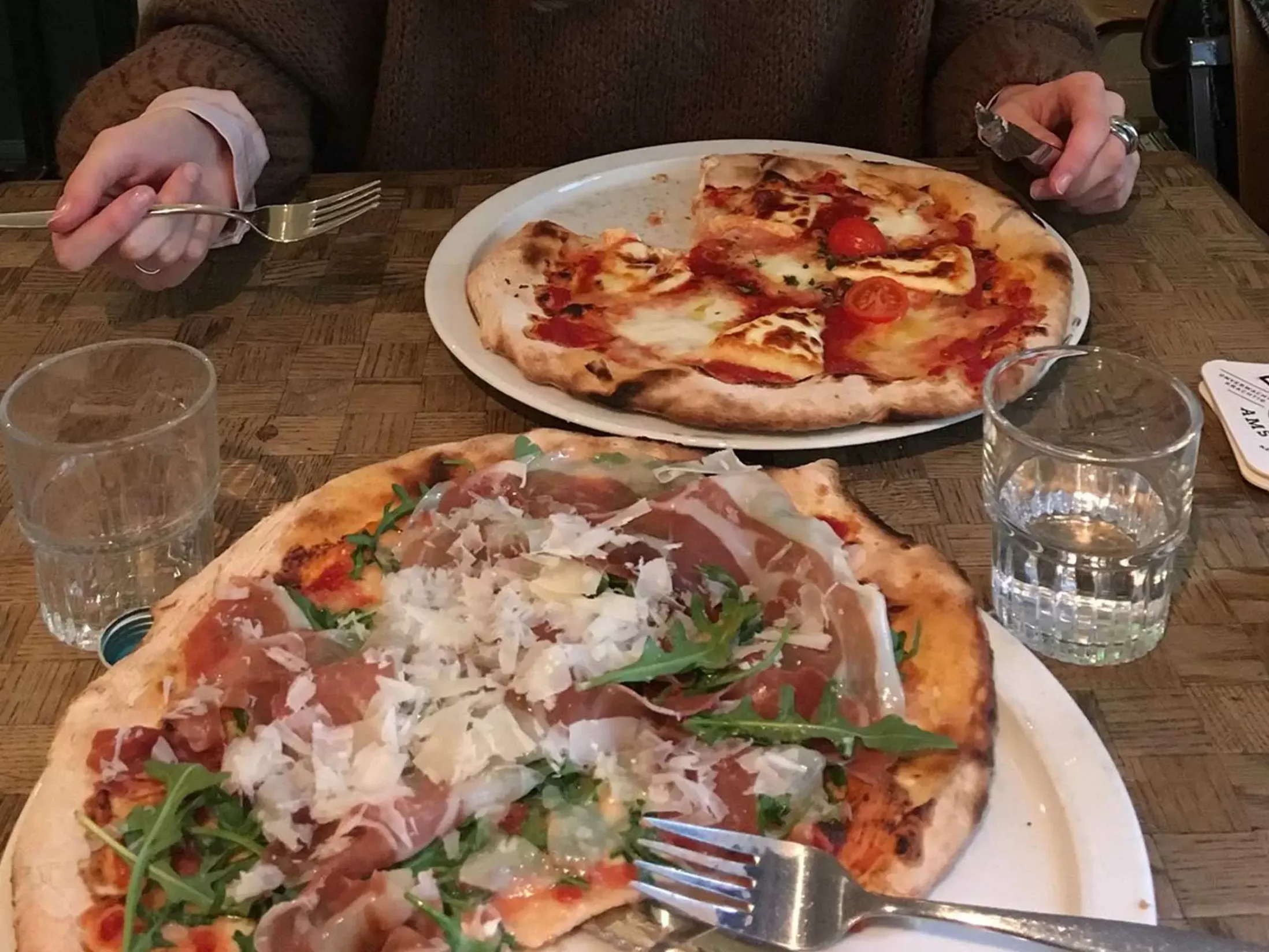 Best Restaurants in Amsterdam - La Perla Pizzeria