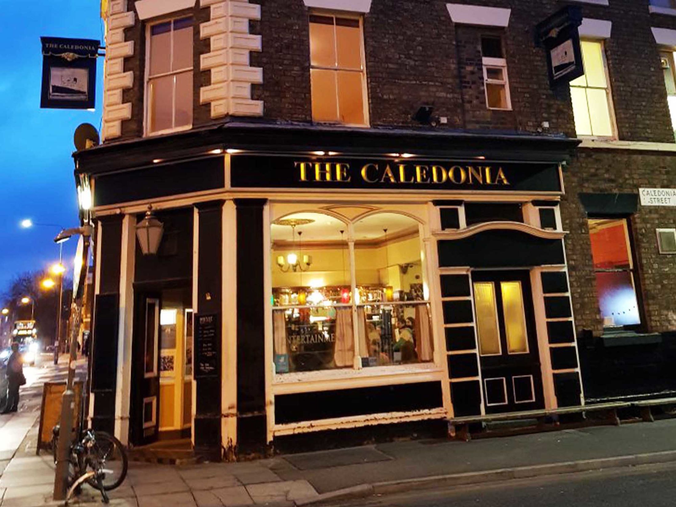 The 13 Best Pubs in Liverpool - The Caledonia