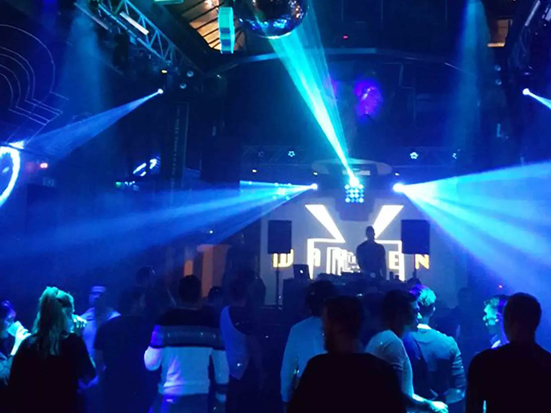 Best Bars in Budapest - Instant Ruin Bar