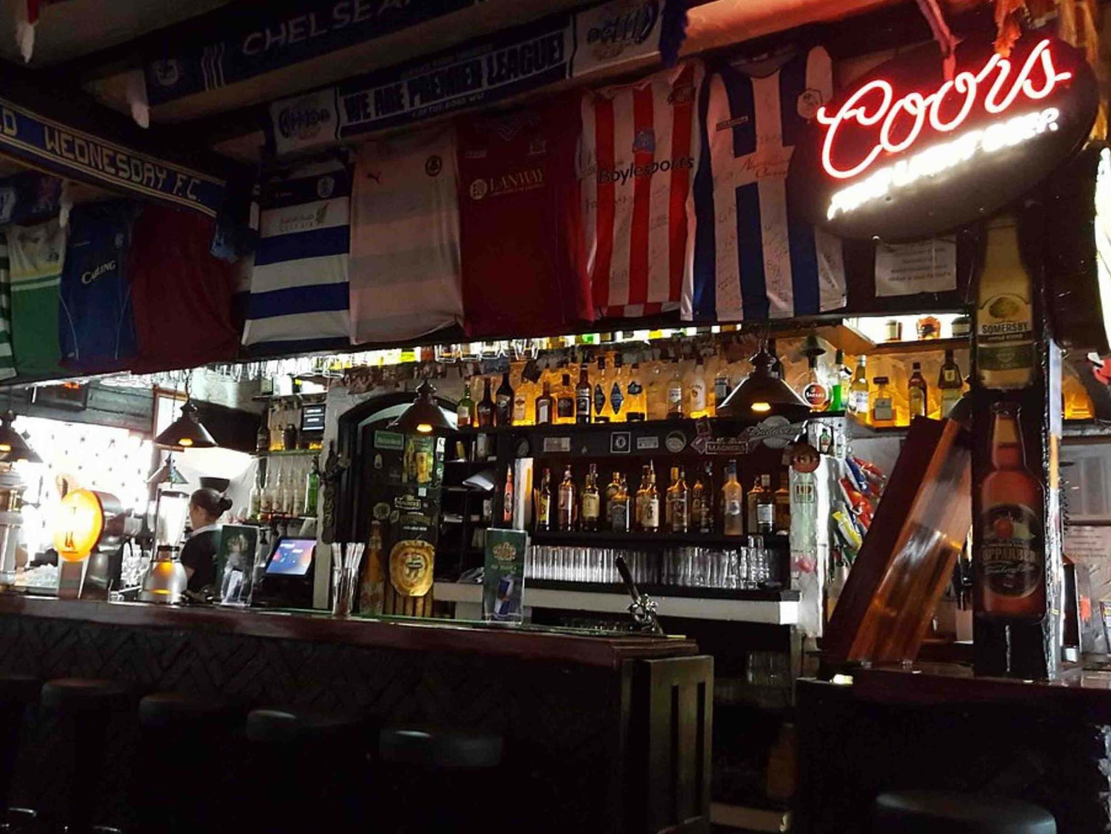 Sir Harry's Bar - Best Bars in Albufeira