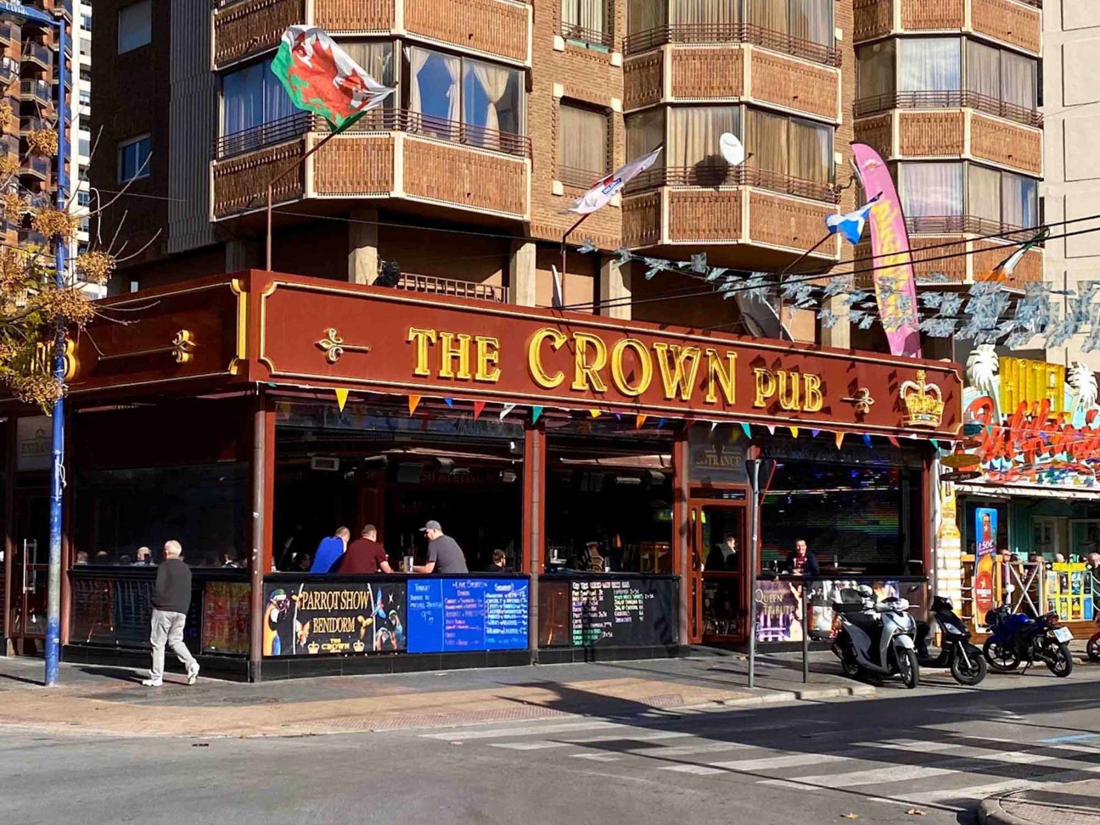 The Crown Bar - Best Bars in Benidorm