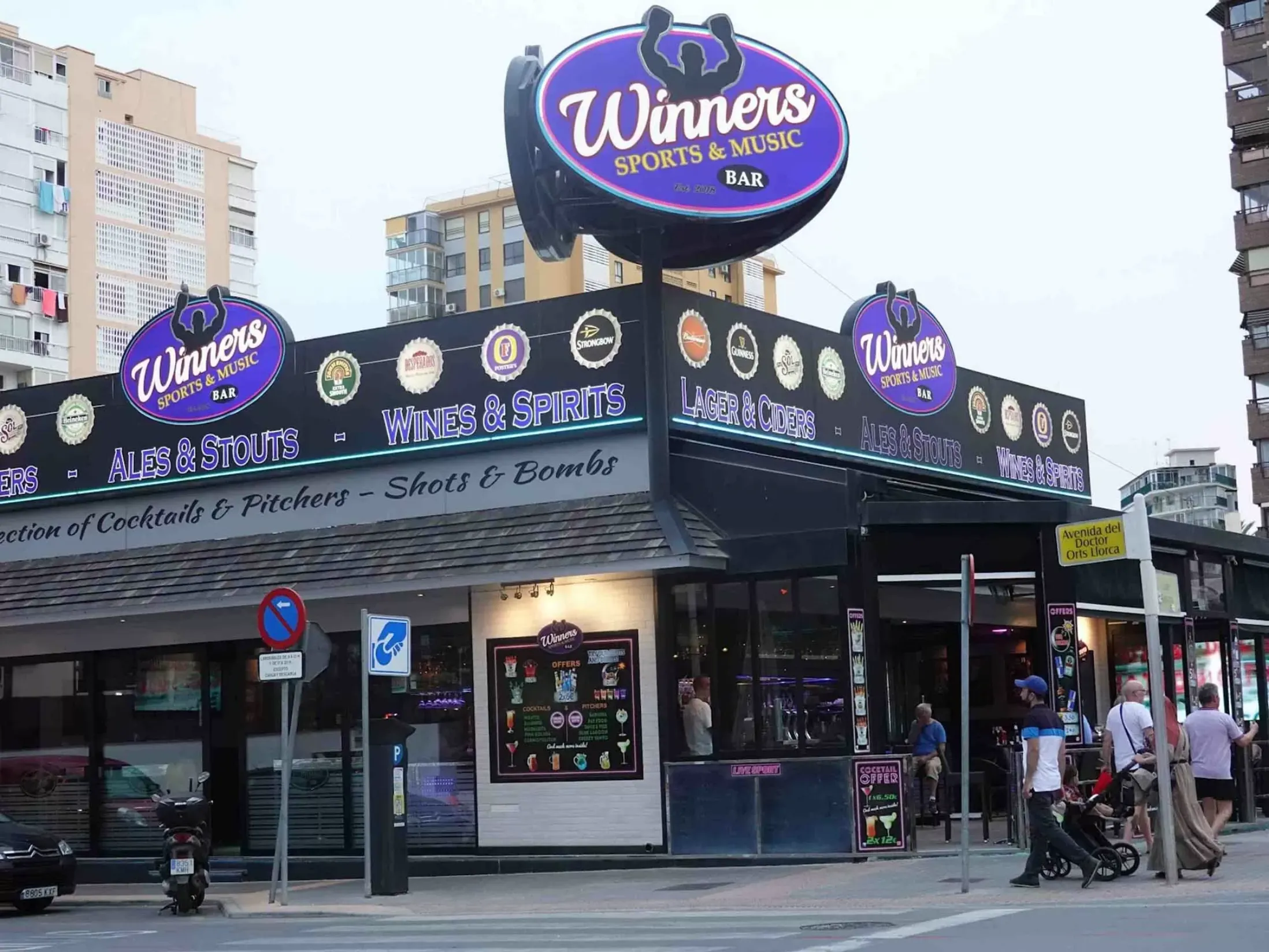 Winners Sports & Music Bar - Best Bars in Benidorm