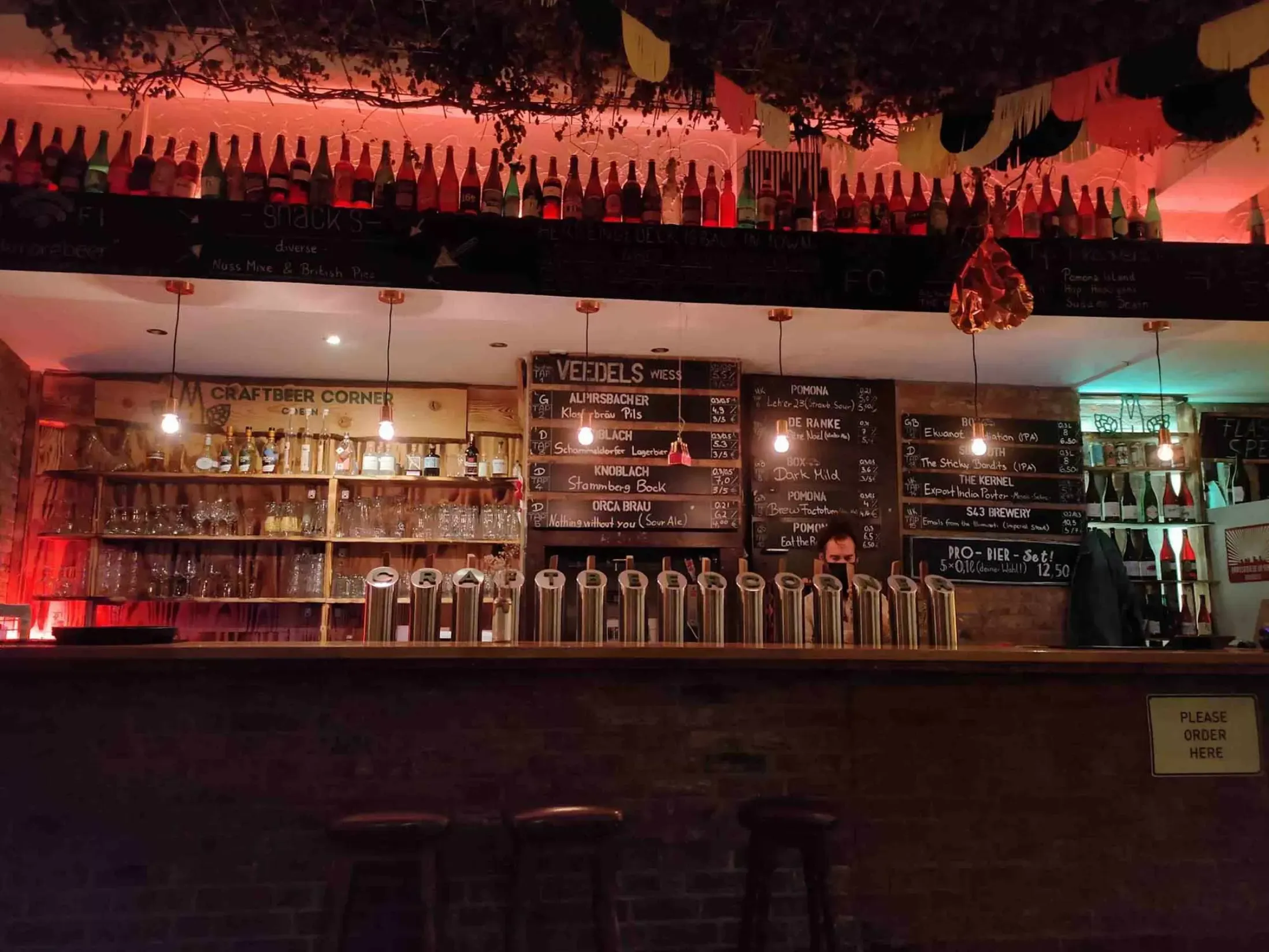 Craftbeer Corner - Best Bars in Cologne