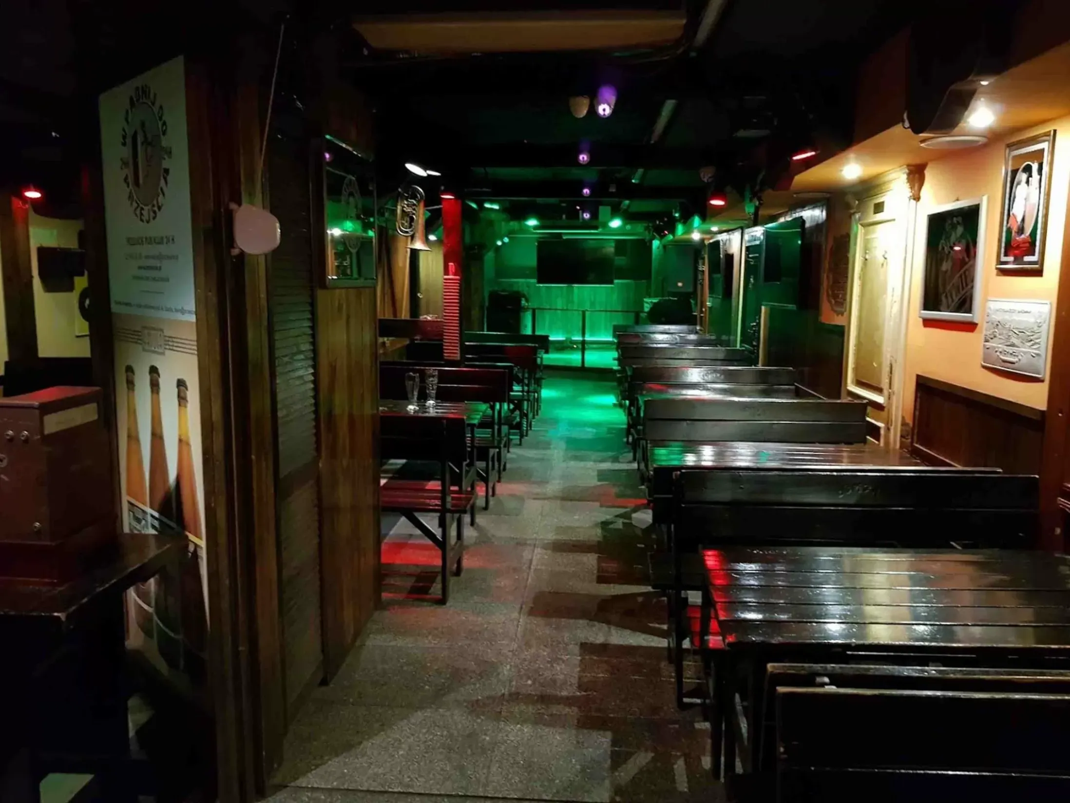 Pub Przejście - Best Bars in Warsaw