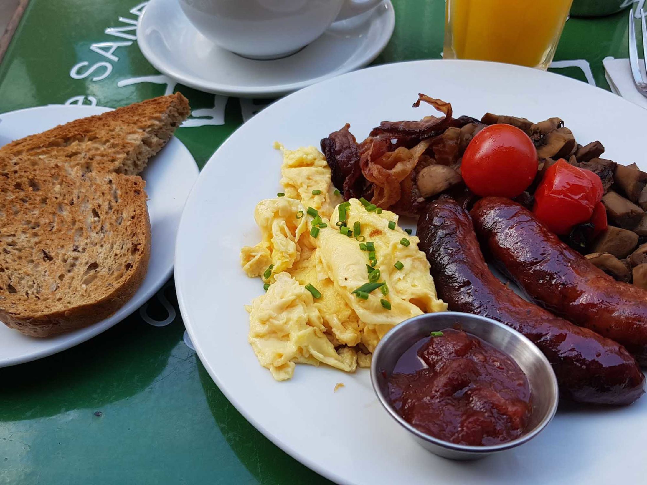 Metro Café - Best Breakfast in Dublin