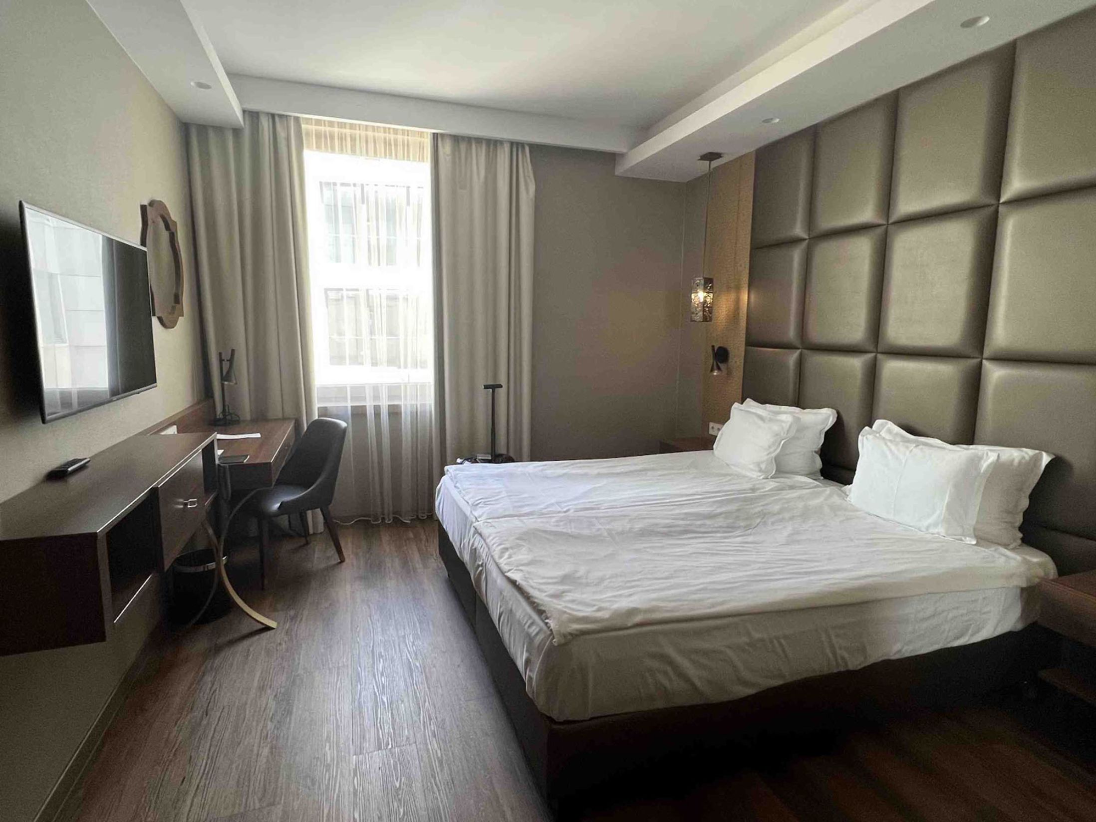 Continental Hotel Budapest - Best Hotels in Budapest