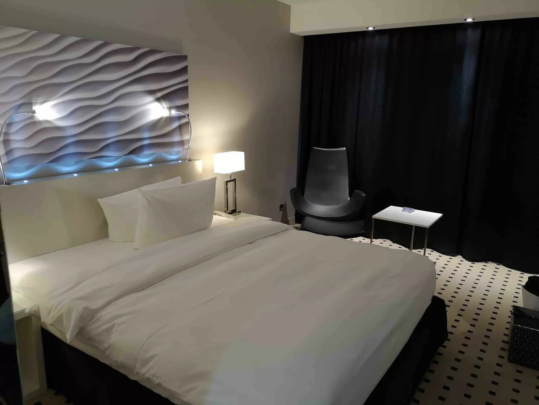 Radisson Blu Conference Hotel - Best Hotels in Dusseldorf