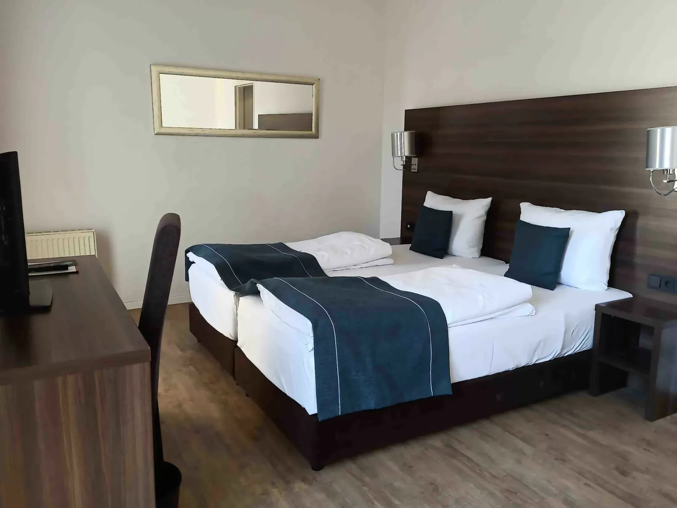 Novum Hotel Continental - Best Hotels in Frankfurt